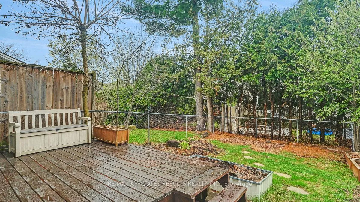 Photo 39 of 13 Springcreek Crescent, Ottawa, Kanata - Bridlewood — HOMEH