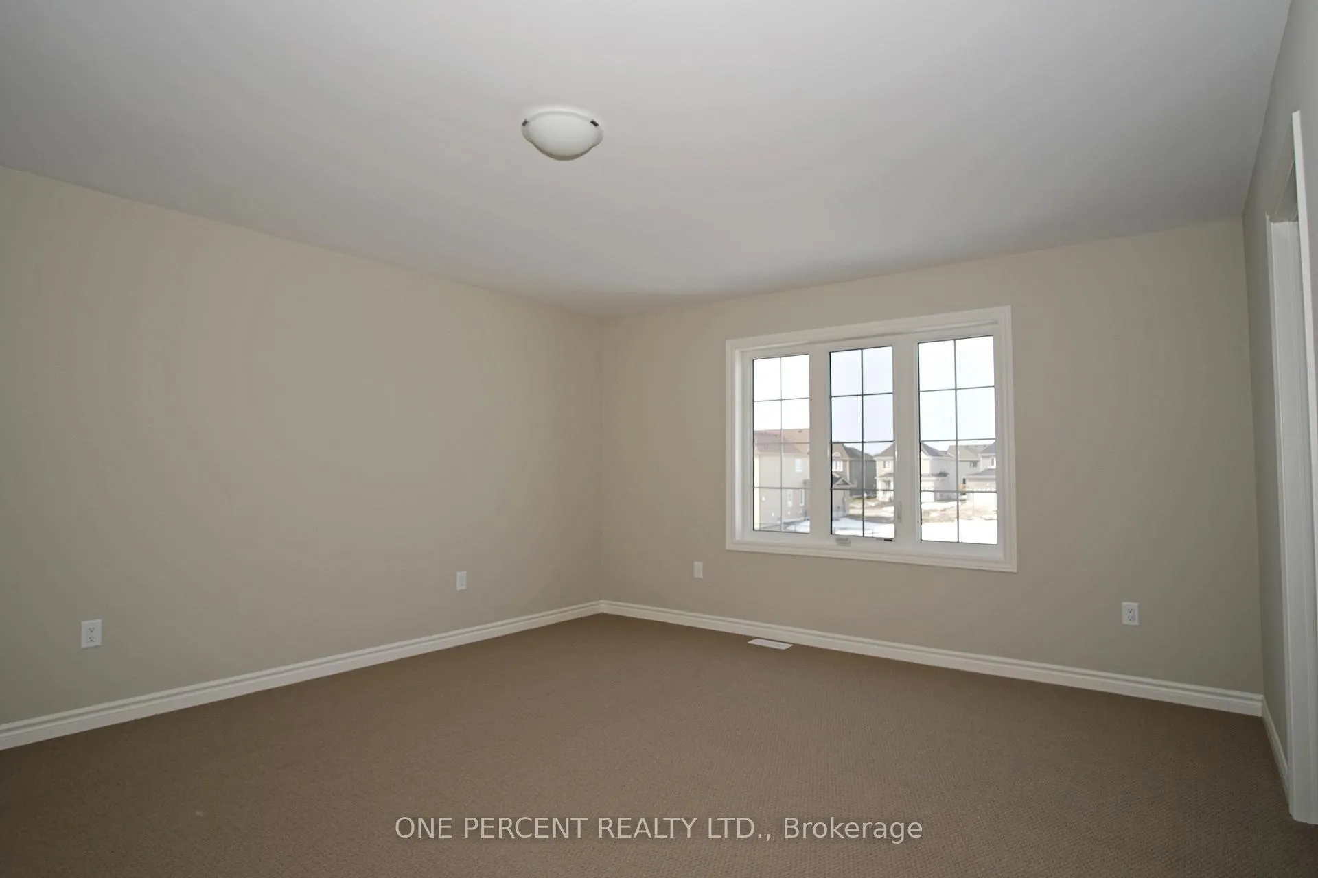 Photo 14 of 262 Springfield Crescent, Clearview, Stayner — HOMEH