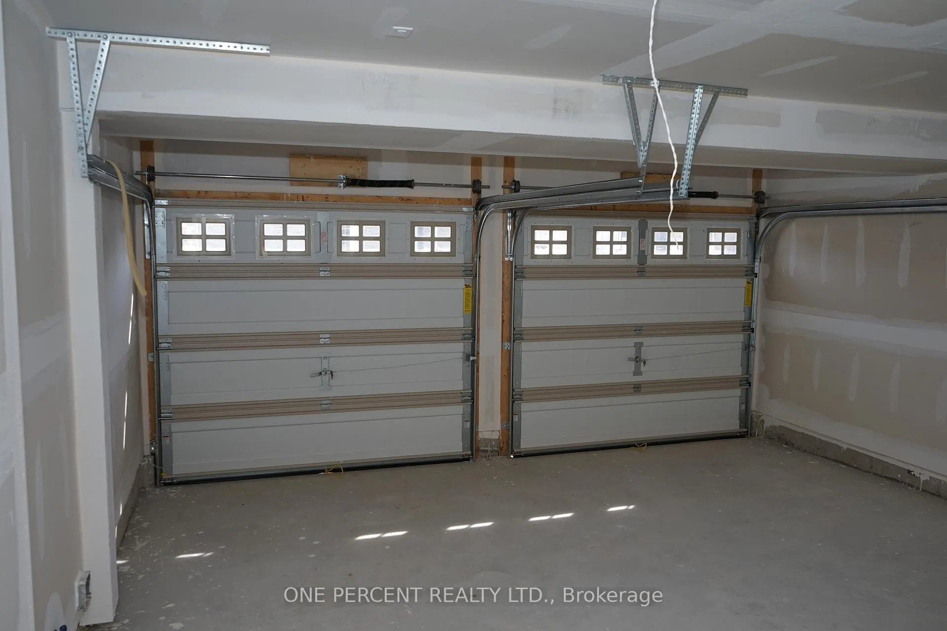 Photo 17 of 262 Springfield Crescent, Clearview, Stayner — HOMEH