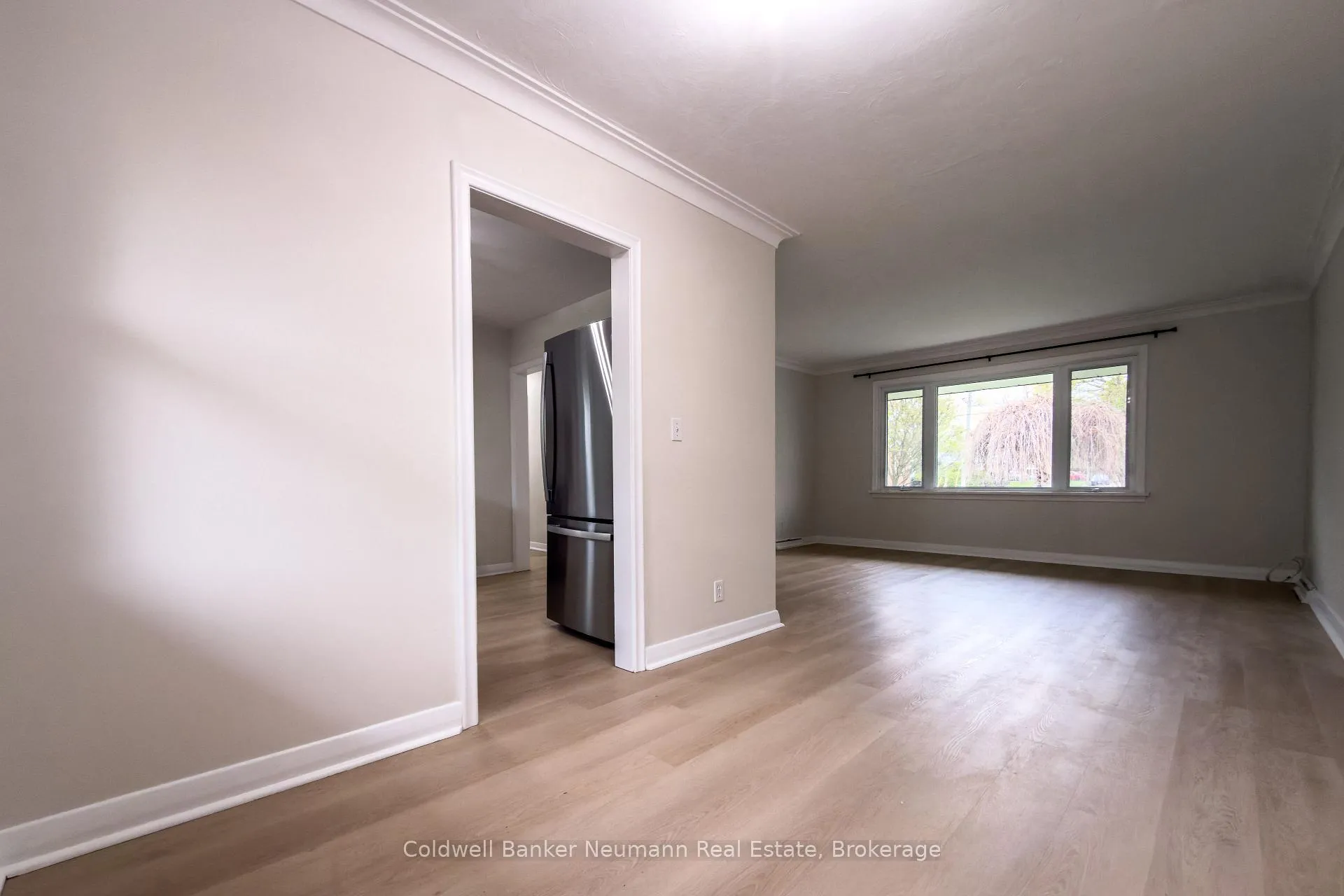 Photo 5 of 109 Pleasant Road, Guelph, General Hospital — HOMEH