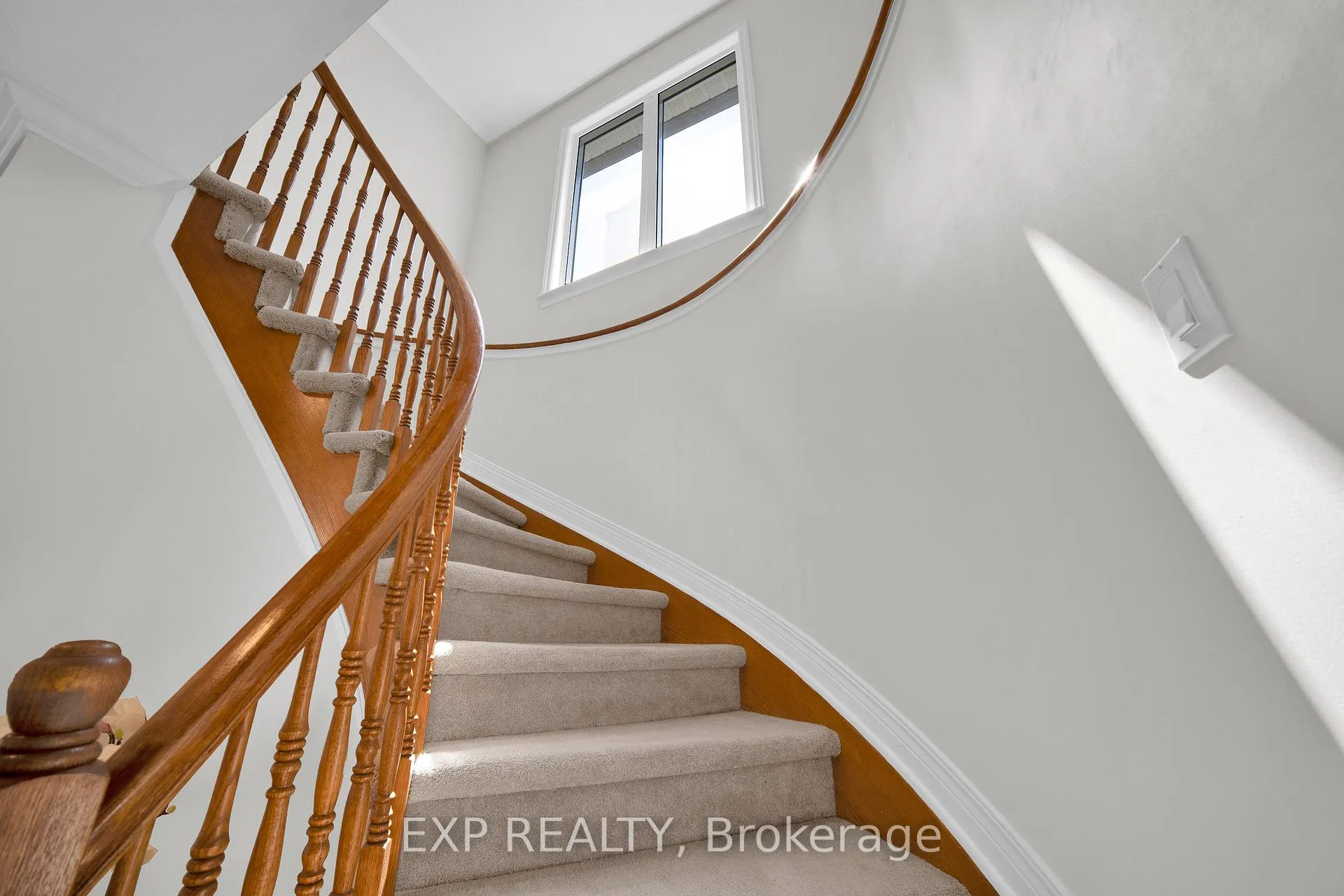 Photo 21 of 126 Grenadier Way, Ottawa, Barrhaven - Longfields — HOMEH