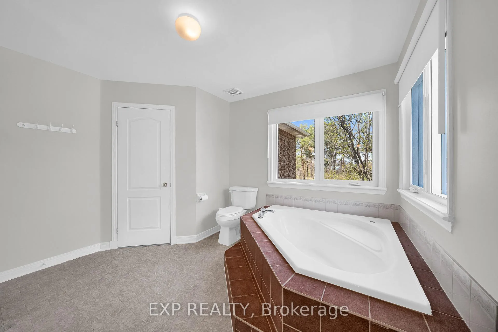 Photo 27 of 126 Grenadier Way, Ottawa, Barrhaven - Longfields — HOMEH