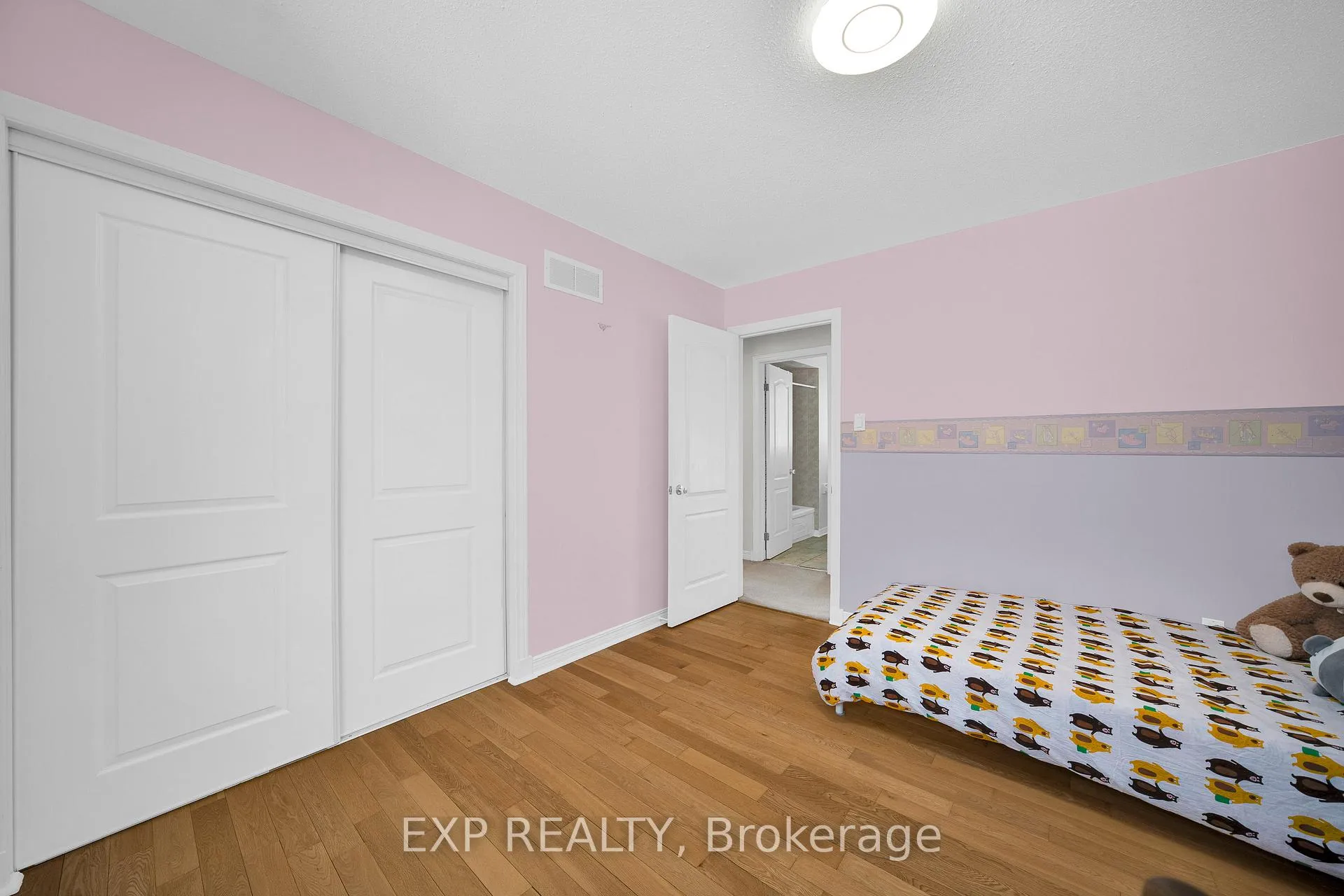 Photo 29 of 126 Grenadier Way, Ottawa, Barrhaven - Longfields — HOMEH
