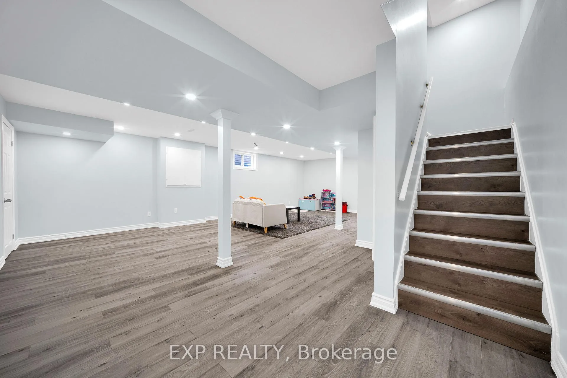 Photo 36 of 126 Grenadier Way, Ottawa, Barrhaven - Longfields — HOMEH