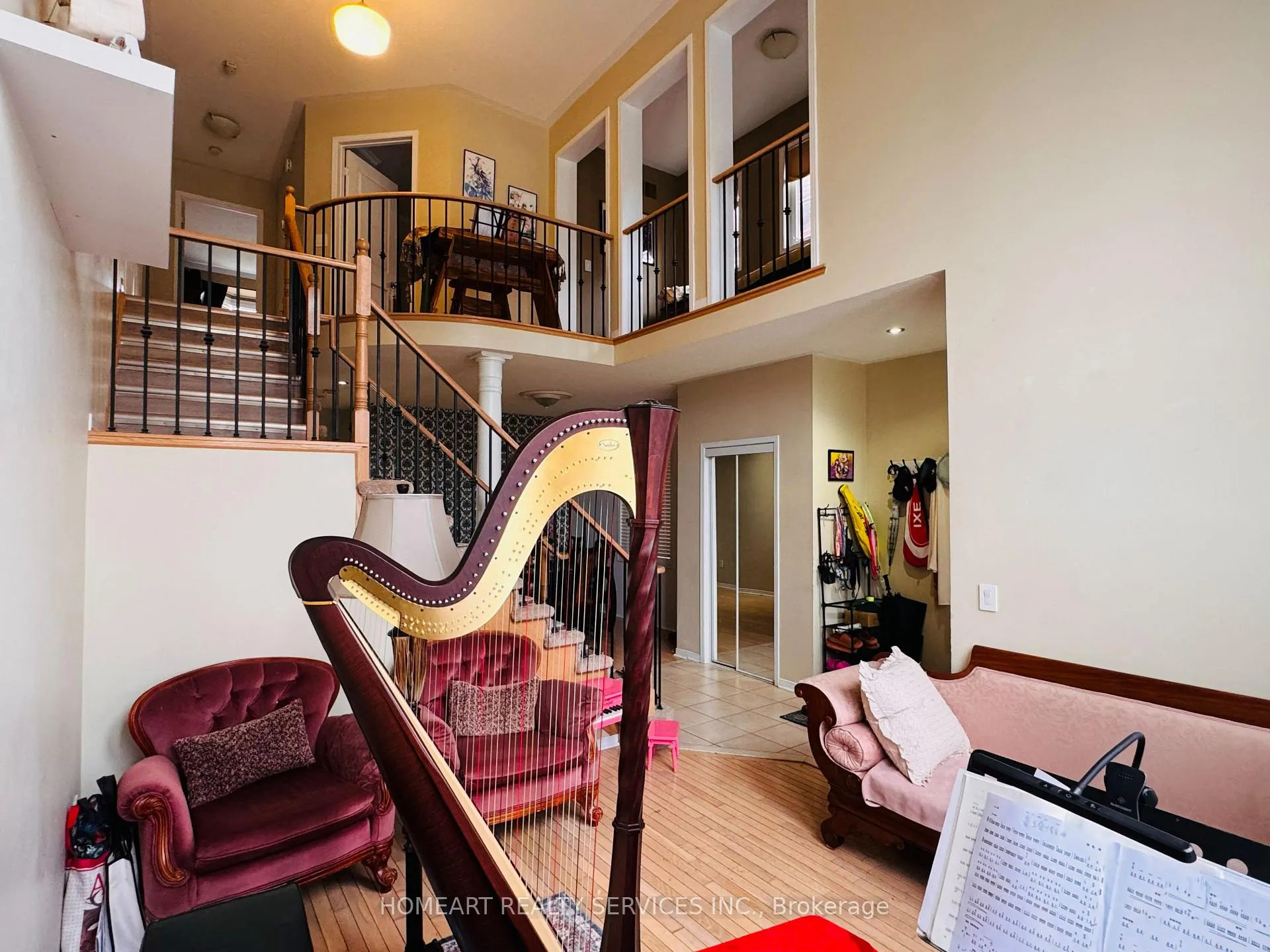 Photo 6 of 81 Emery Hill Boulevard, Markham, Berczy — HOMEH