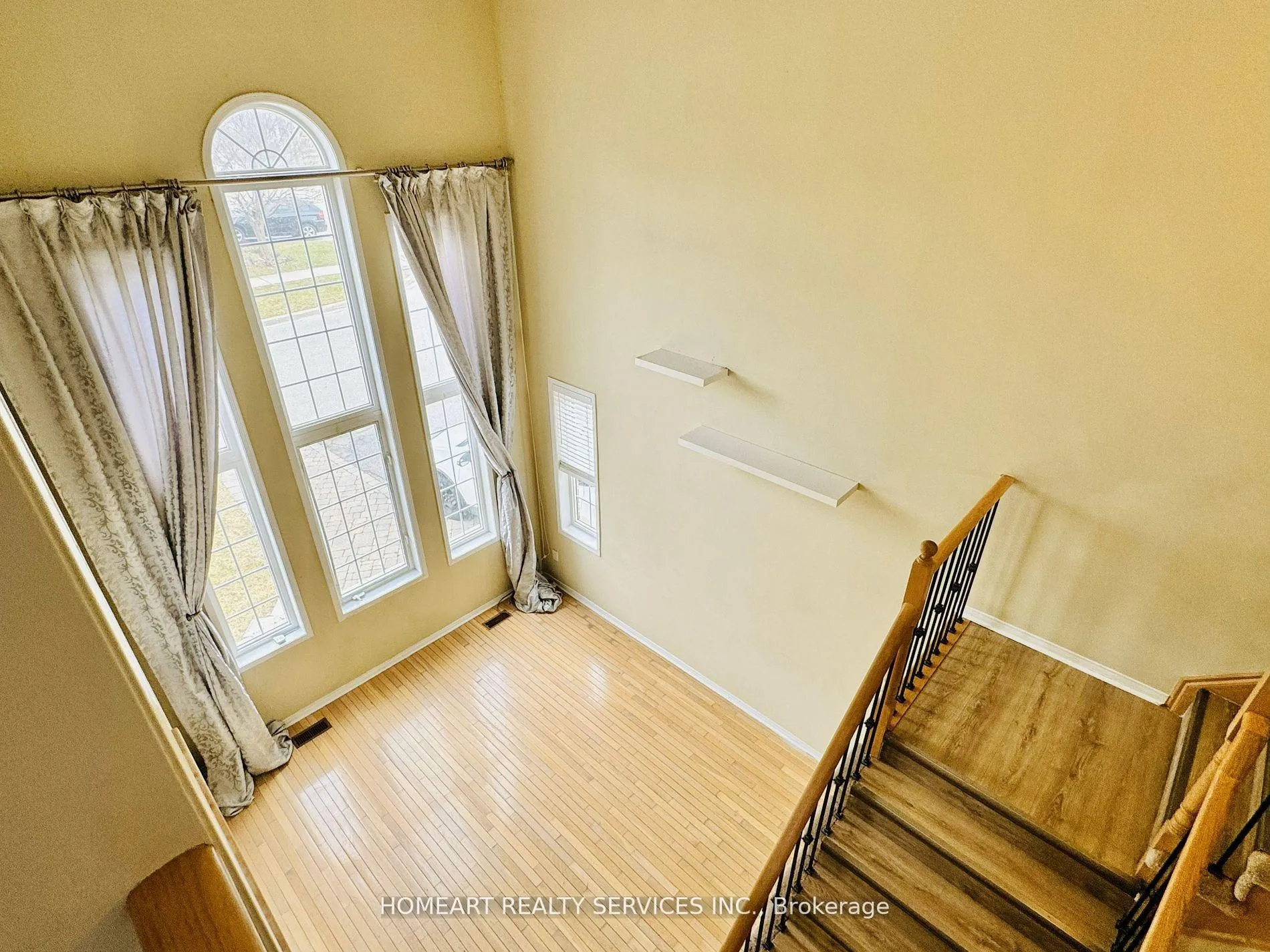 Photo 26 of 81 Emery Hill Boulevard, Markham, Berczy — HOMEH