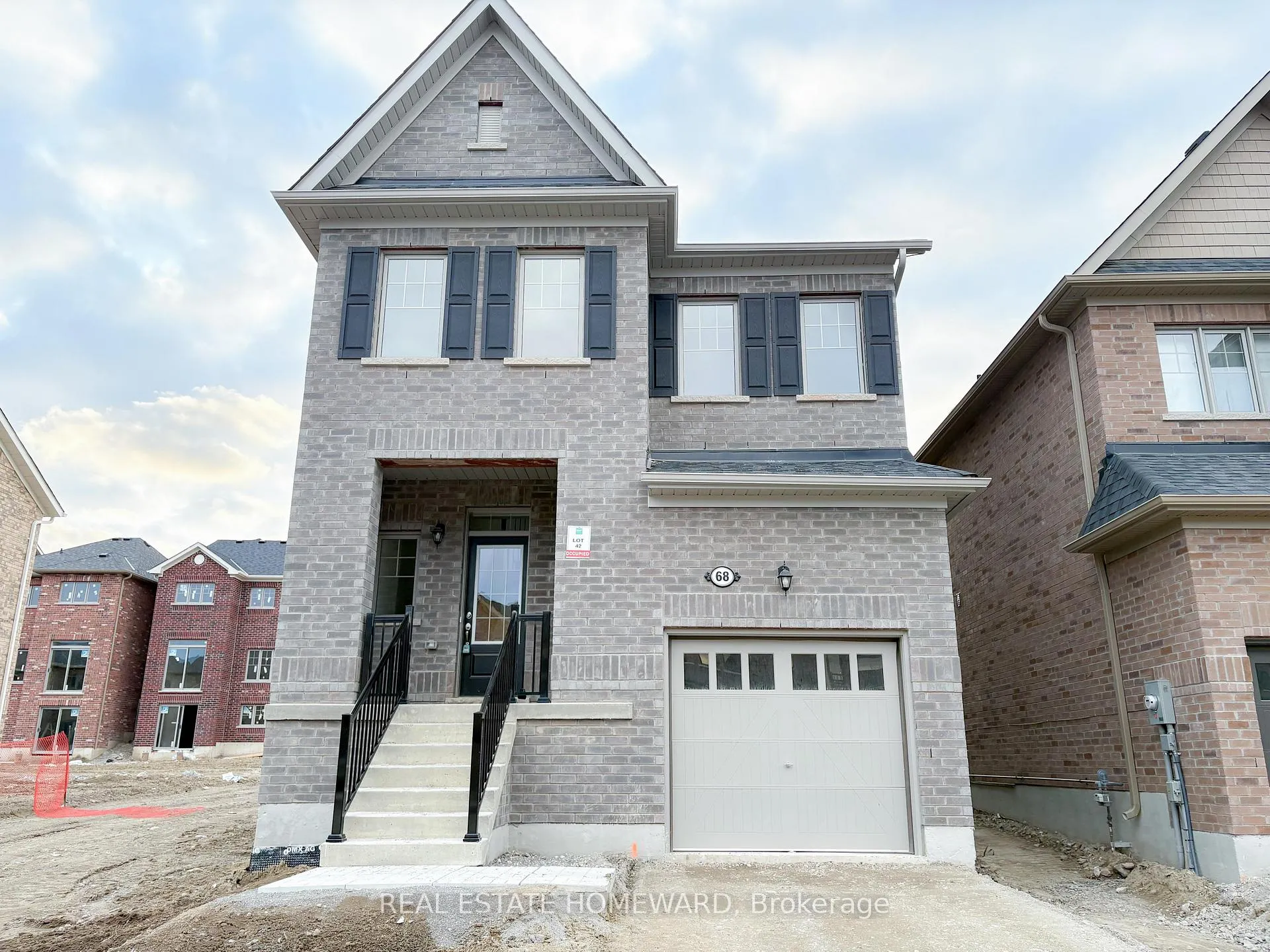Photo 1 of 68 Robin Trail, Scugog, Port Perry — HOMEH