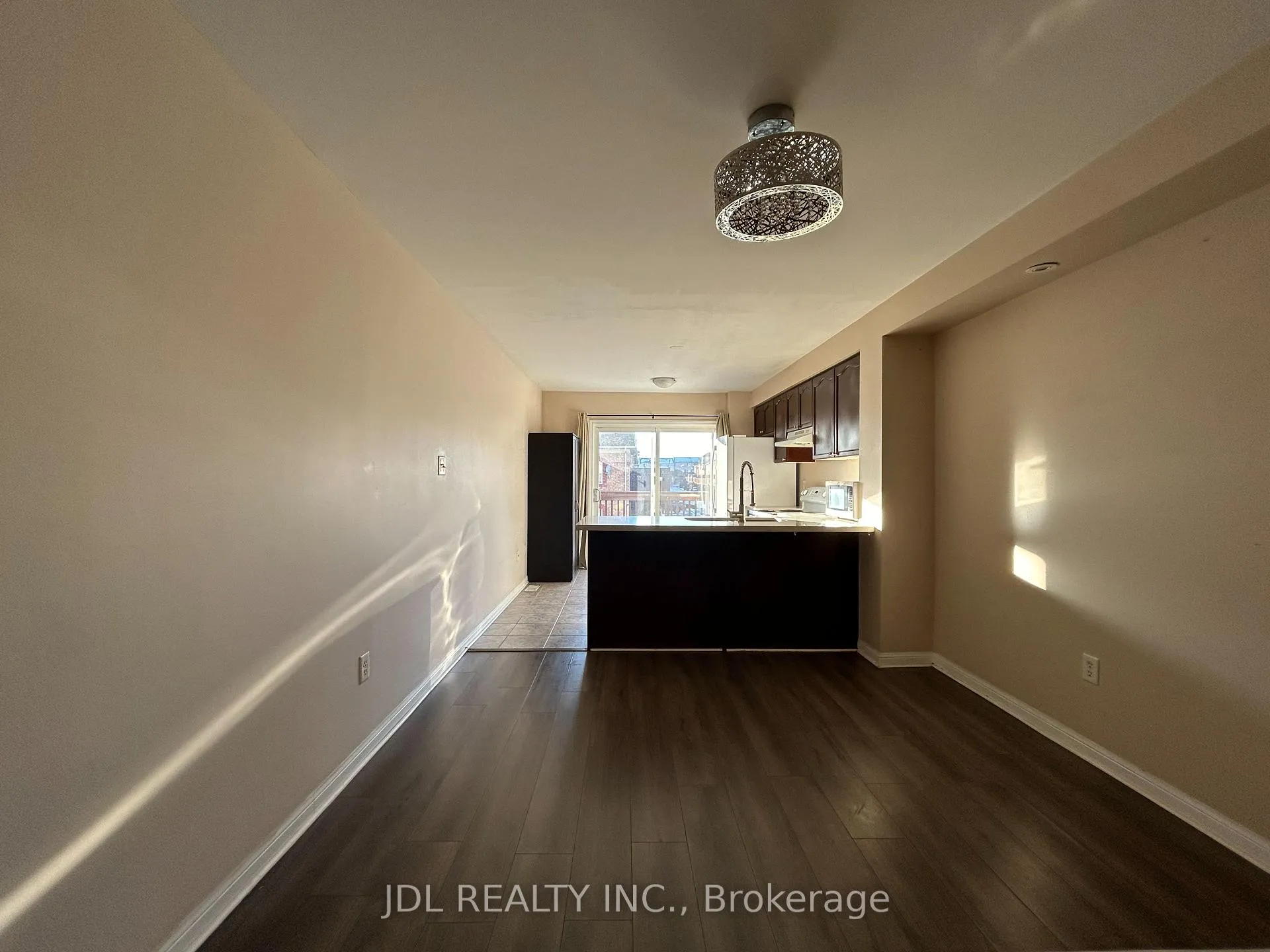 Photo 4 of 233A Rouge River Dr, Scarborough, Rouge — HOMEH