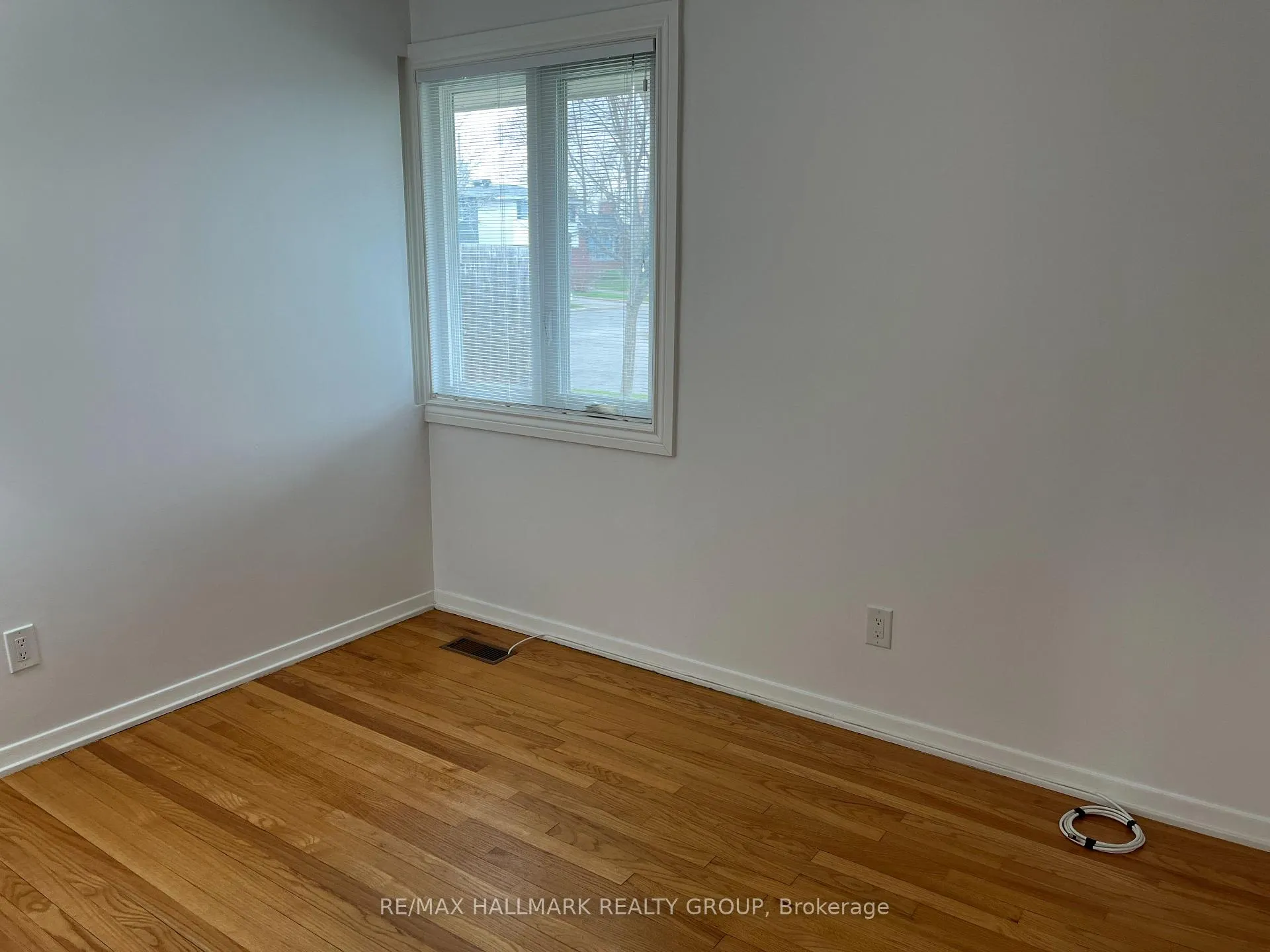 Photo 17 of 1248 Tompkins Street, Ottawa, Queensway Terrace South/Ridgeview — HOMEH