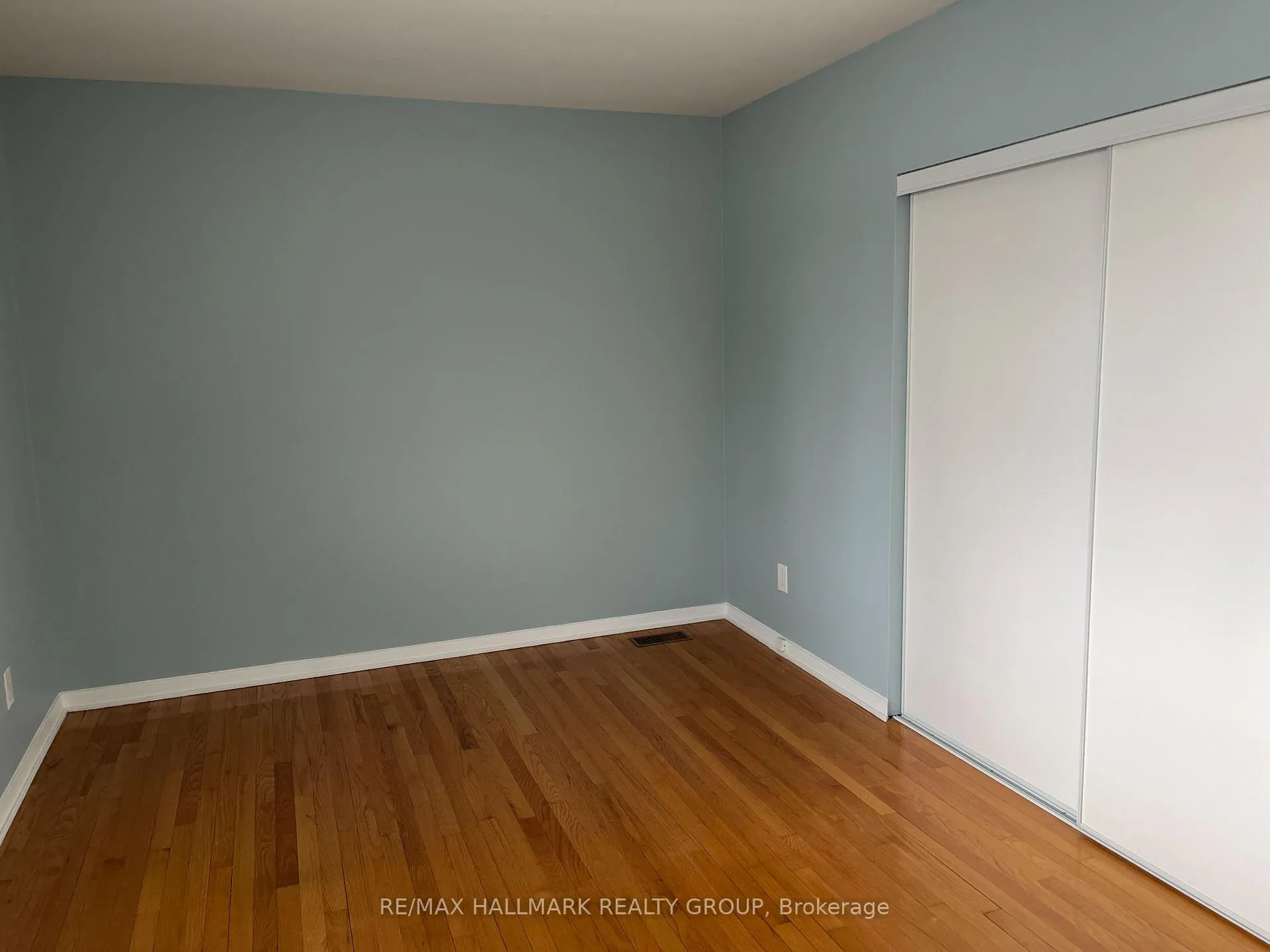 Photo 25 of 1248 Tompkins Street, Ottawa, Queensway Terrace South/Ridgeview — HOMEH