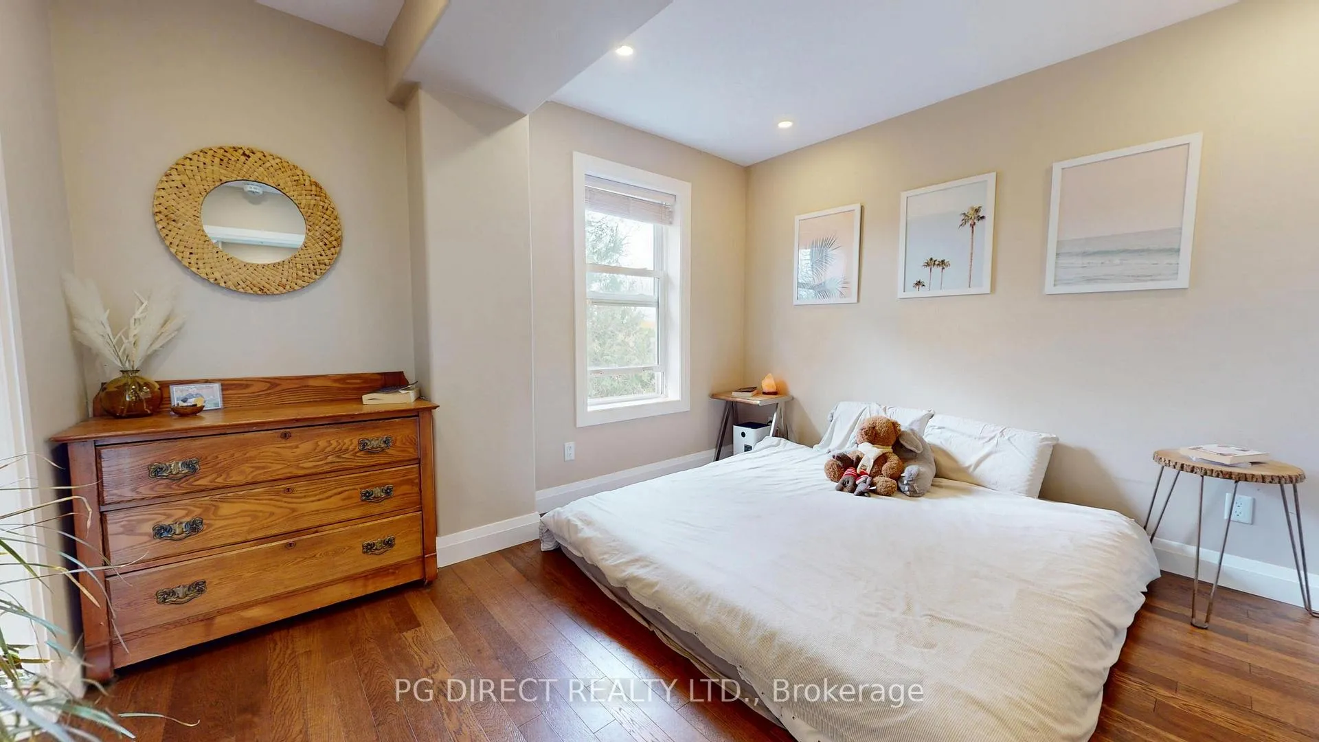 Photo 7 of 158 Waterloo Avenue, Guelph, Downtown — HOMEH