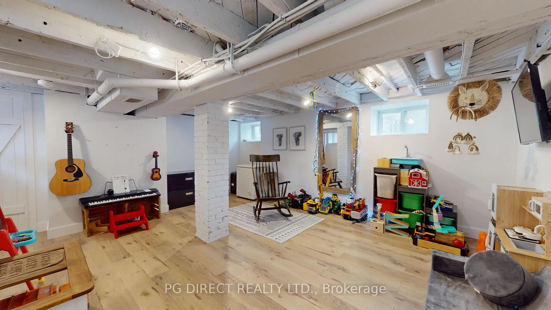Photo 13 of 158 Waterloo Avenue, Guelph, Downtown — HOMEH