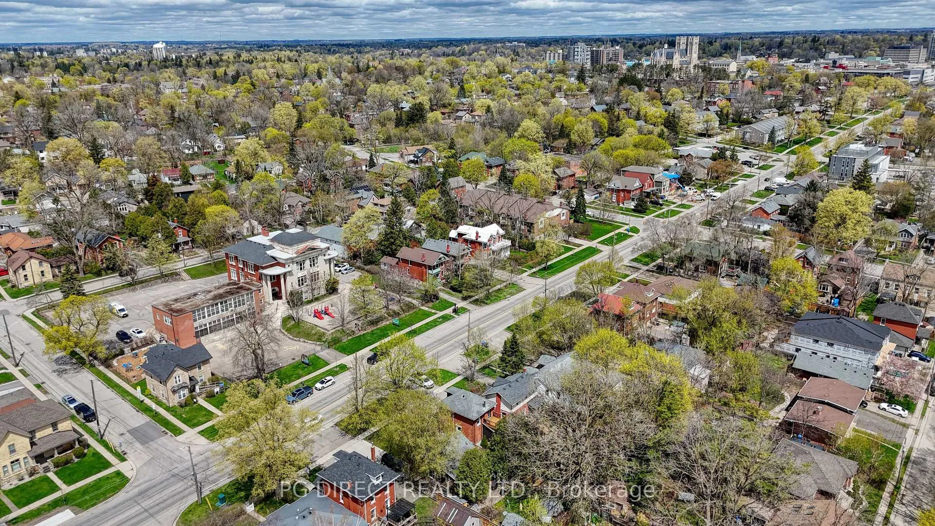 Photo 19 of 158 Waterloo Avenue, Guelph, Downtown — HOMEH