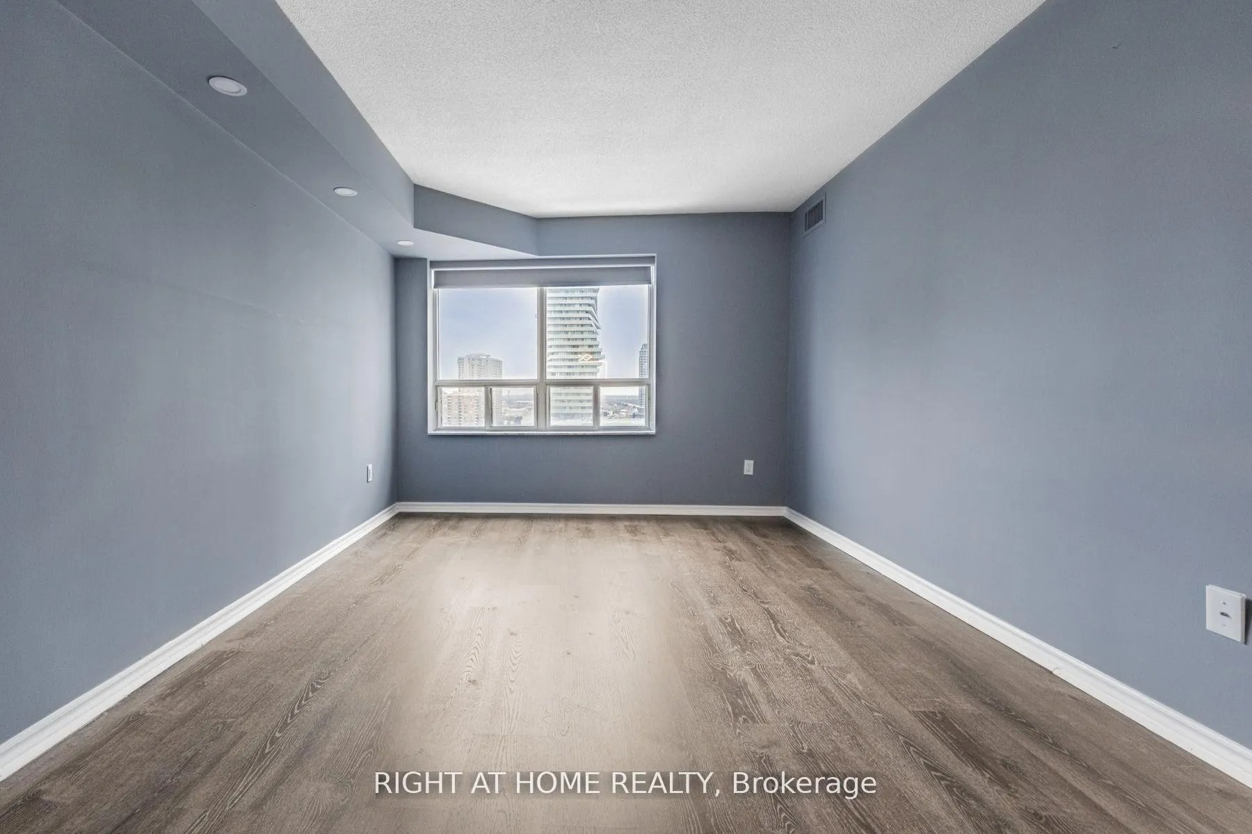 Photo 19 of Unit 1511, 335 Webb Drive, Mississauga, City Centre — HOMEH