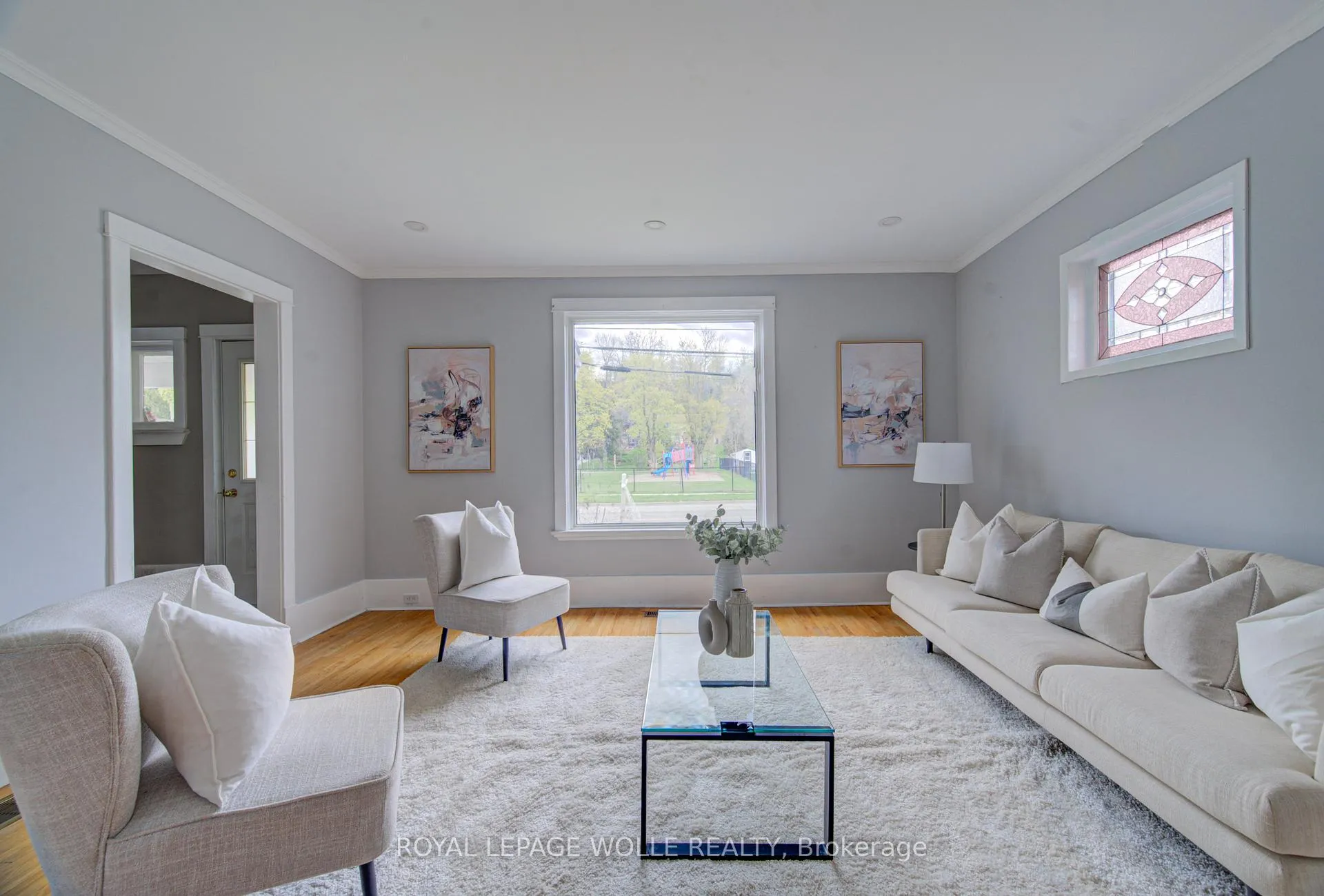 Photo 11 of 28 Willow Street, Brant, Paris — HOMEH