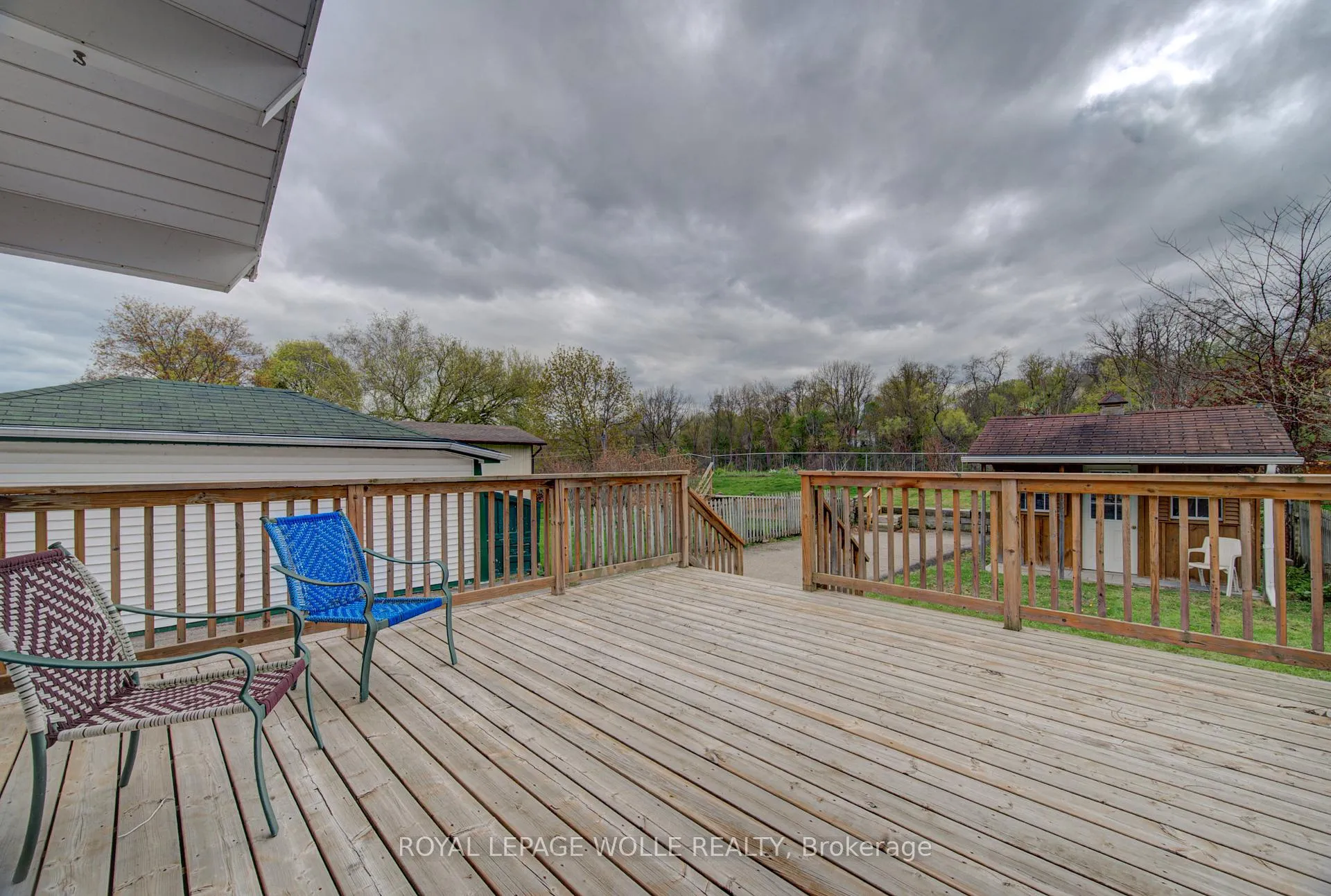 Photo 36 of 28 Willow Street, Brant, Paris — HOMEH