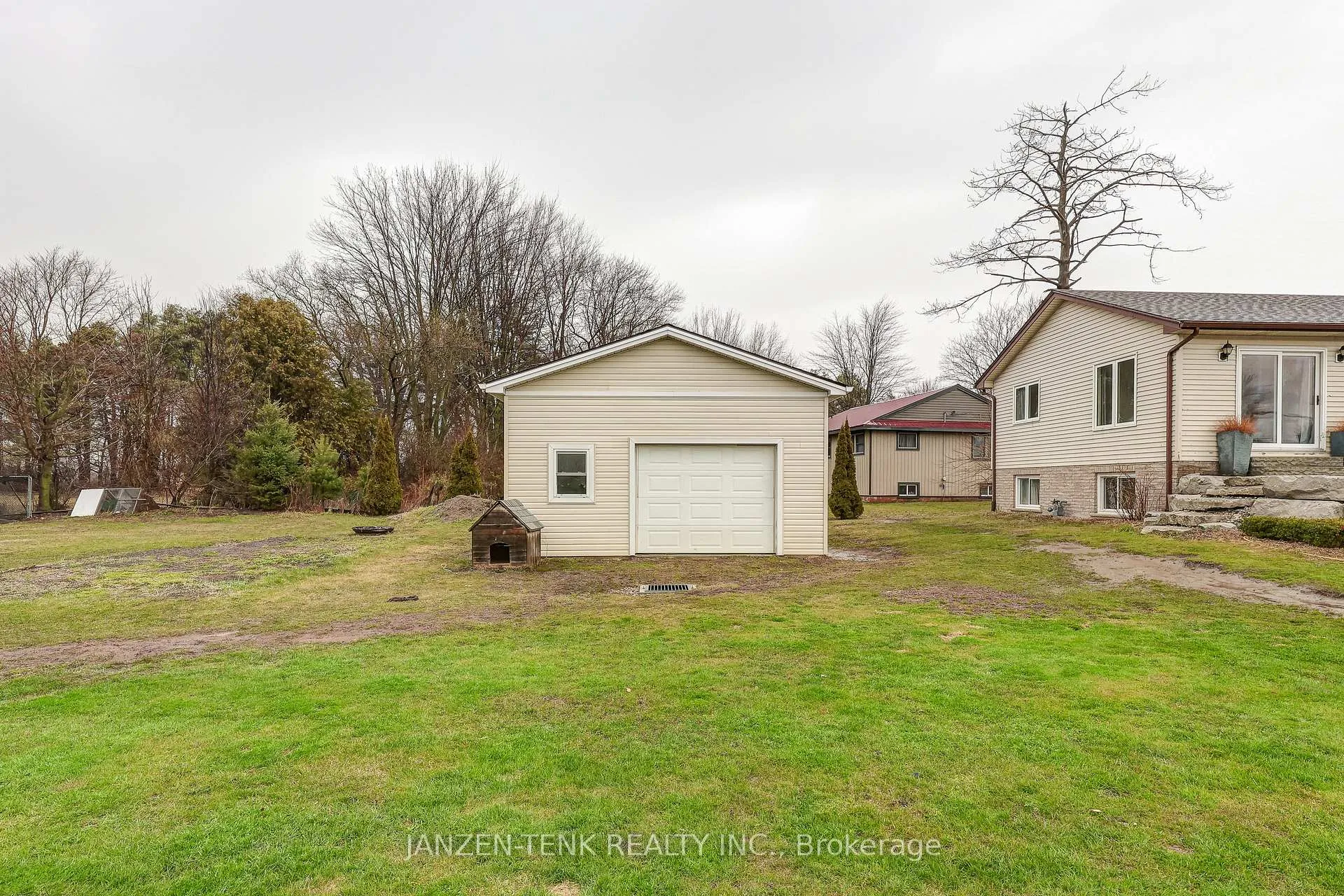Photo 51 of 56092 Calton Line, Bayham, Rural Bayham — HOMEH