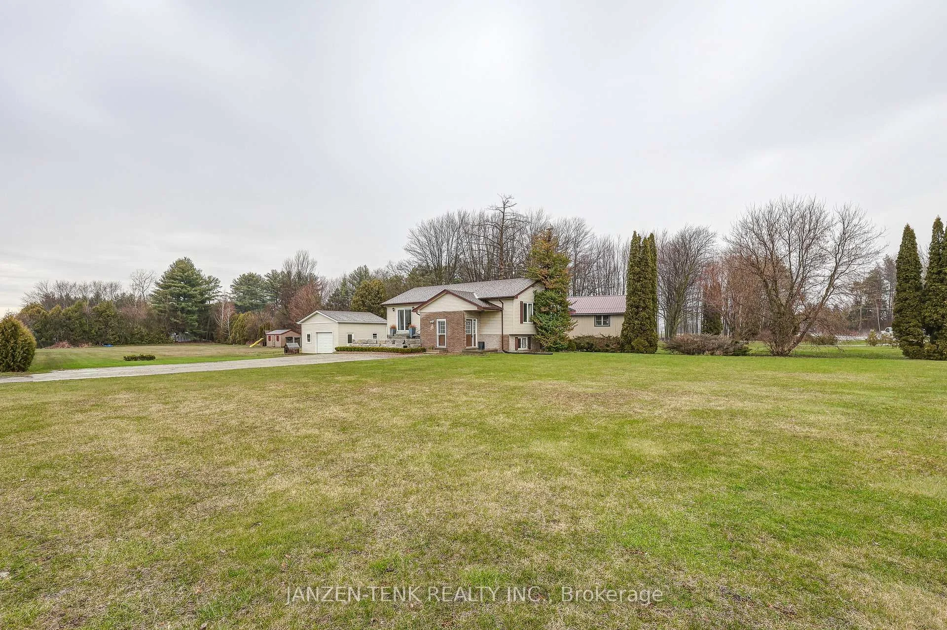 Photo 8 of 56092 Calton Line, Bayham, Rural Bayham — HOMEH
