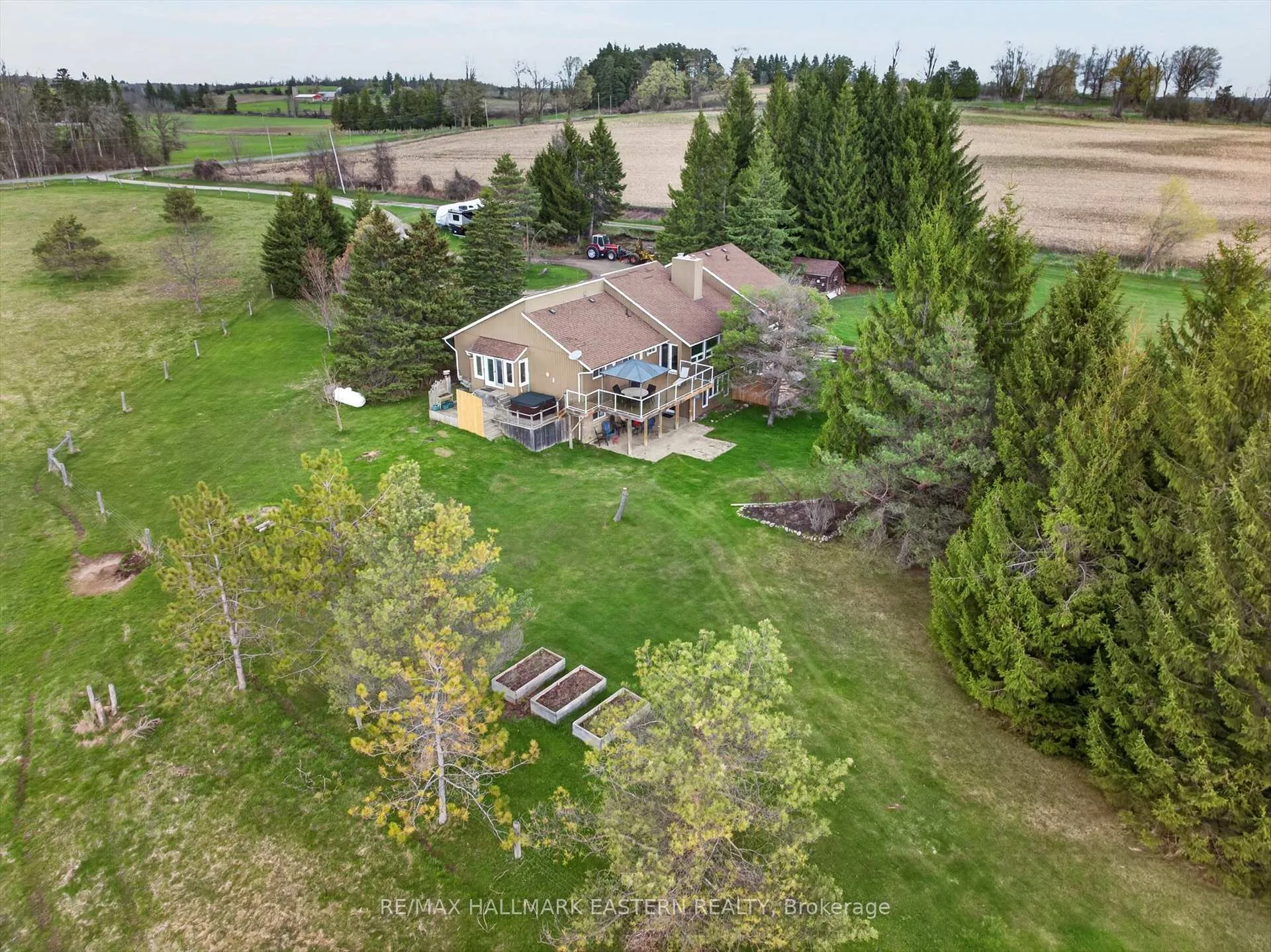 Photo 6 of 1229 Morton Line, Cavan Monaghan, Cavan Twp — HOMEH
