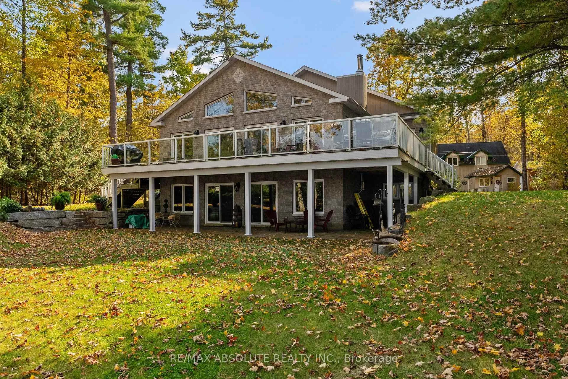 Photo 1 of 1096 Snye Road, Lanark Highlands, Lanark Highlands (Darling) Twp — HOMEH