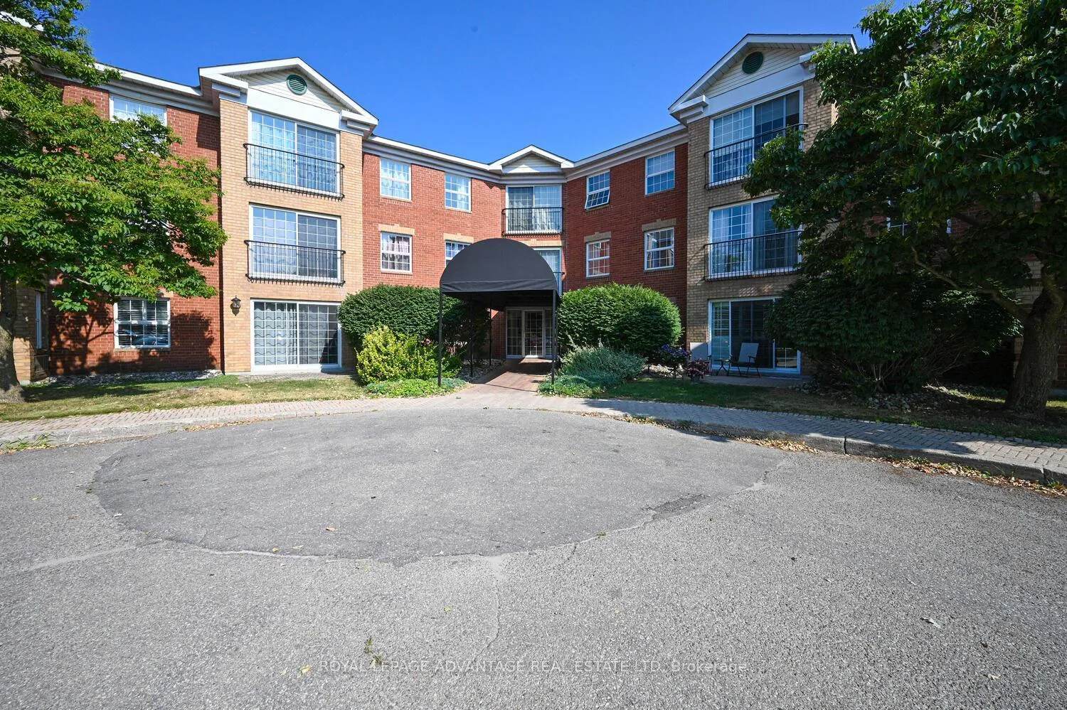 Front of Unit 316, 40 Pearl Street