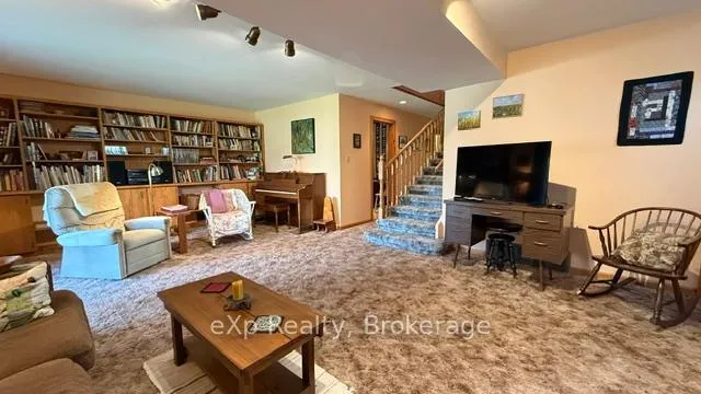 Photo 22 of 6 Cayley Street N, Brockton — HOMEH
