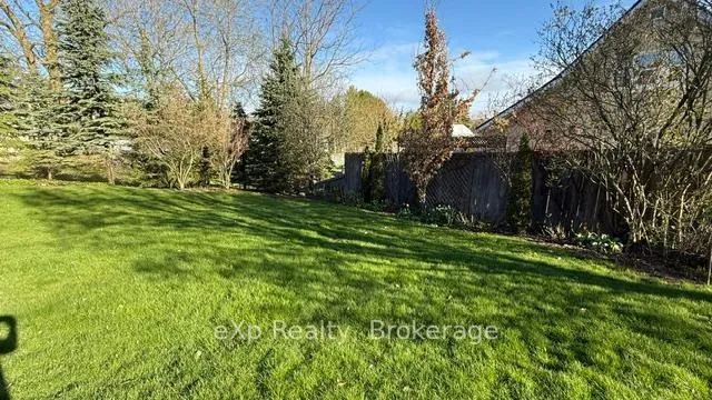 Photo 26 of 6 Cayley Street N, Brockton — HOMEH
