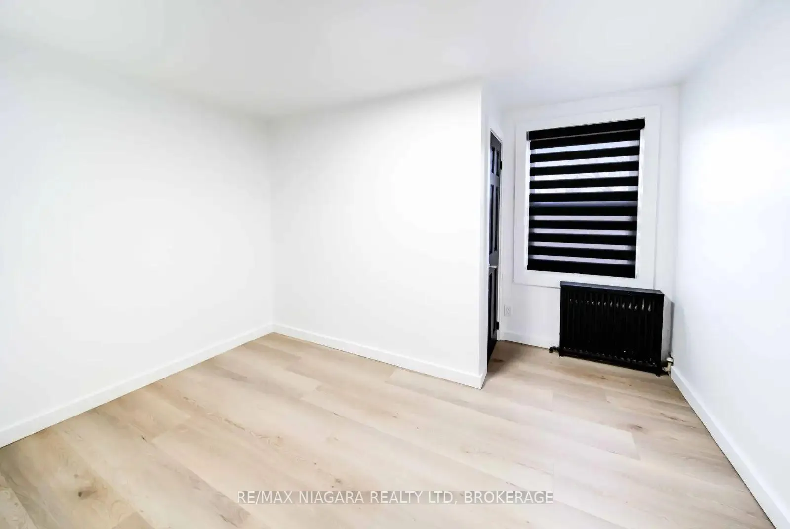 Photo 10 of Unit UPPER, 261 Grantham Avenue, St. Catharines, Facer — HOMEH
