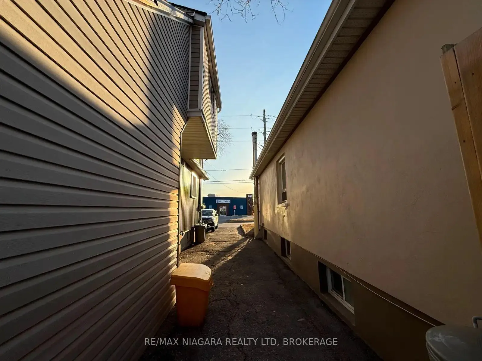 Photo 16 of Unit UPPER, 261 Grantham Avenue, St. Catharines, Facer — HOMEH