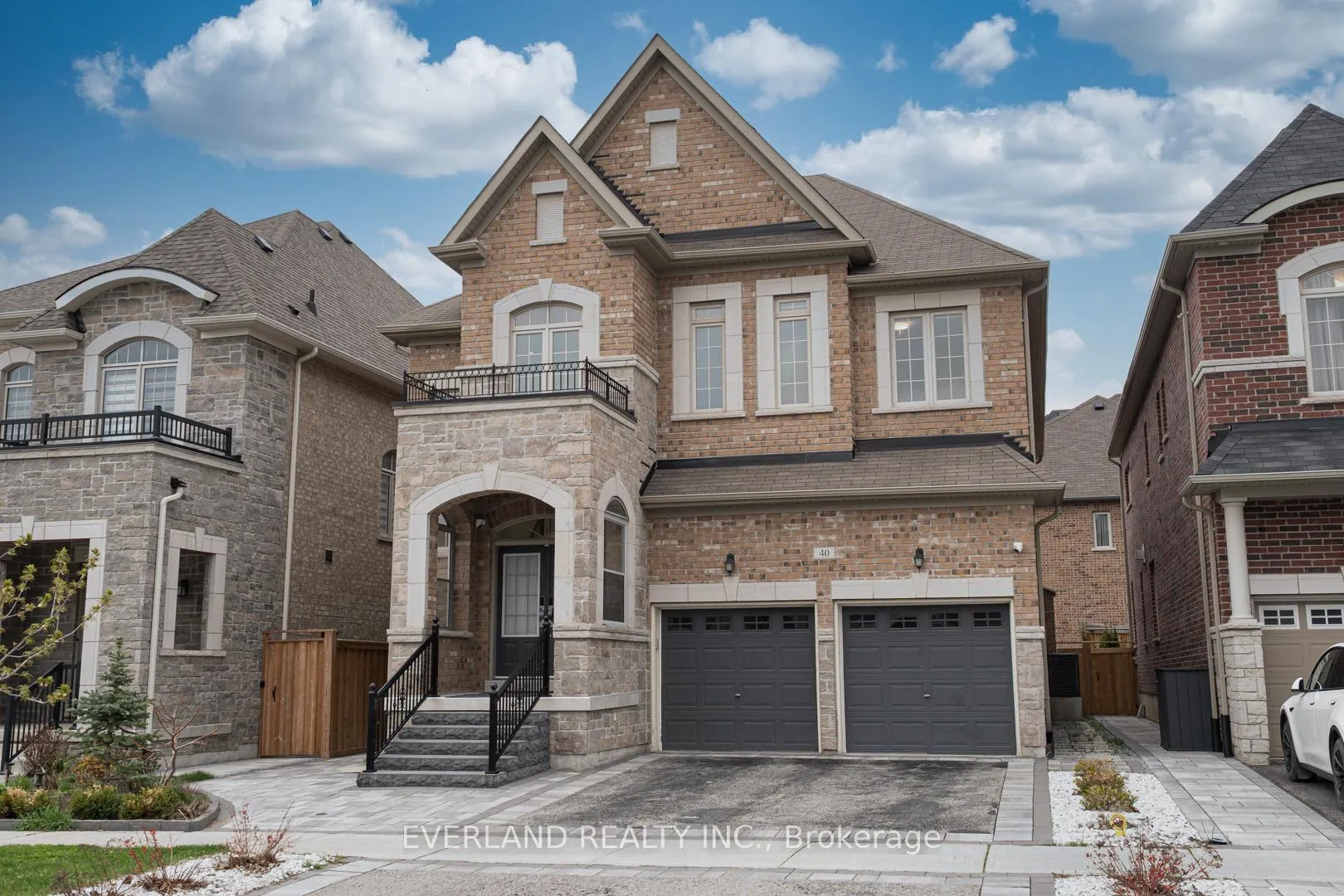 Photo 1 of 40 Marbrook Street, Richmond Hill, Mill Pond — HOMEH