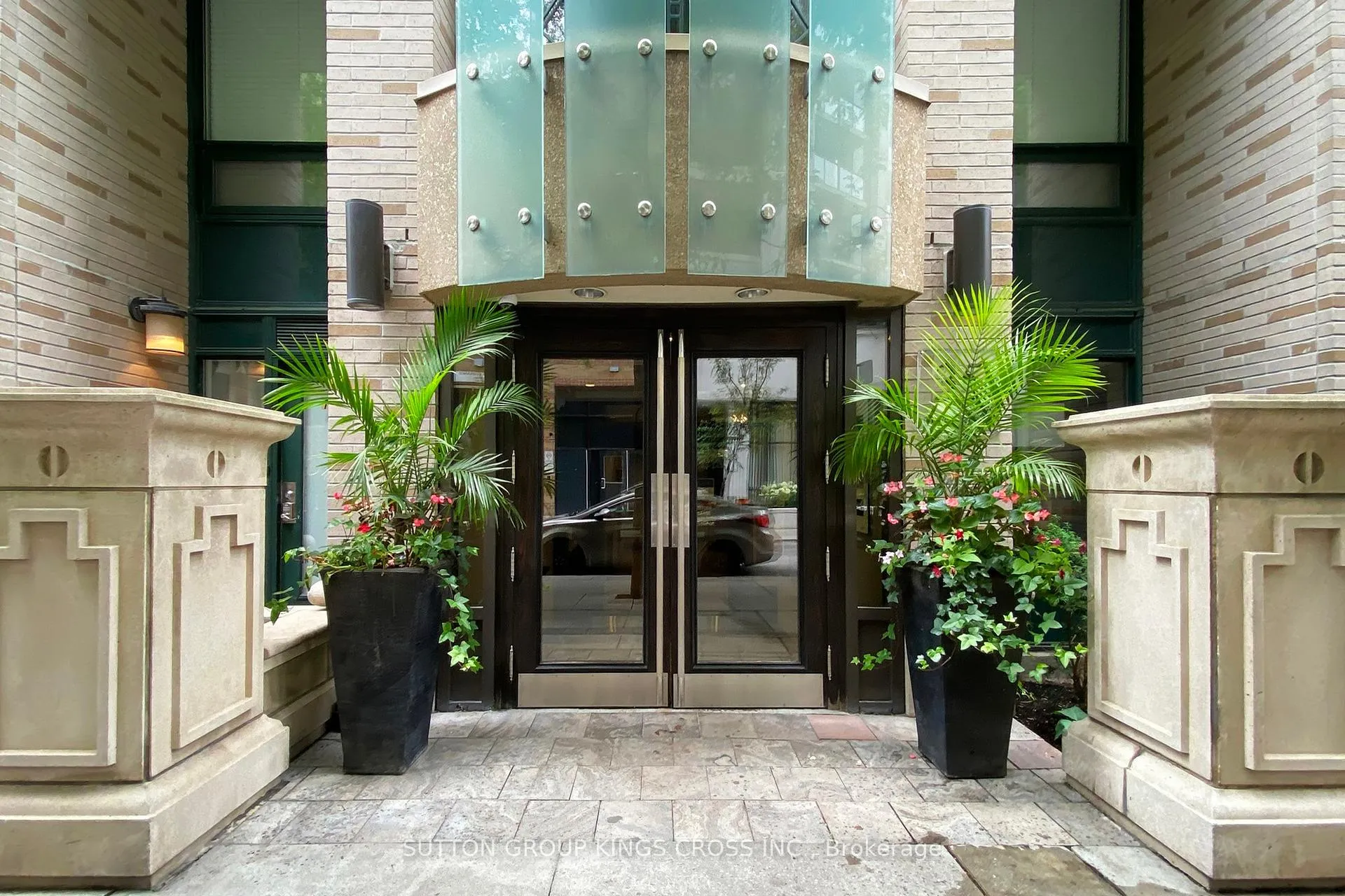 Photo 1 of Unit 1112, 35 Hayden Street, Toronto, Church-Yonge Corridor — HOMEH