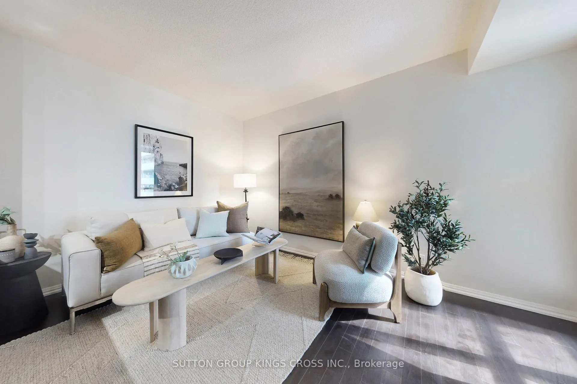 Photo 7 of Unit 1112, 35 Hayden Street, Toronto, Church-Yonge Corridor — HOMEH
