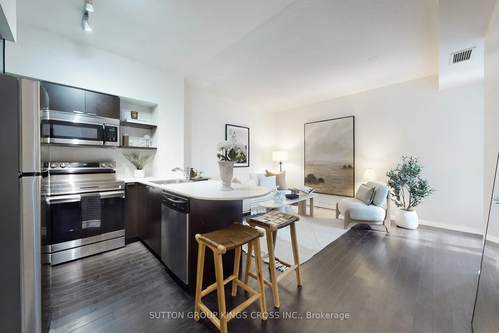 Photo 11 of Unit 1112, 35 Hayden Street, Toronto, Church-Yonge Corridor — HOMEH