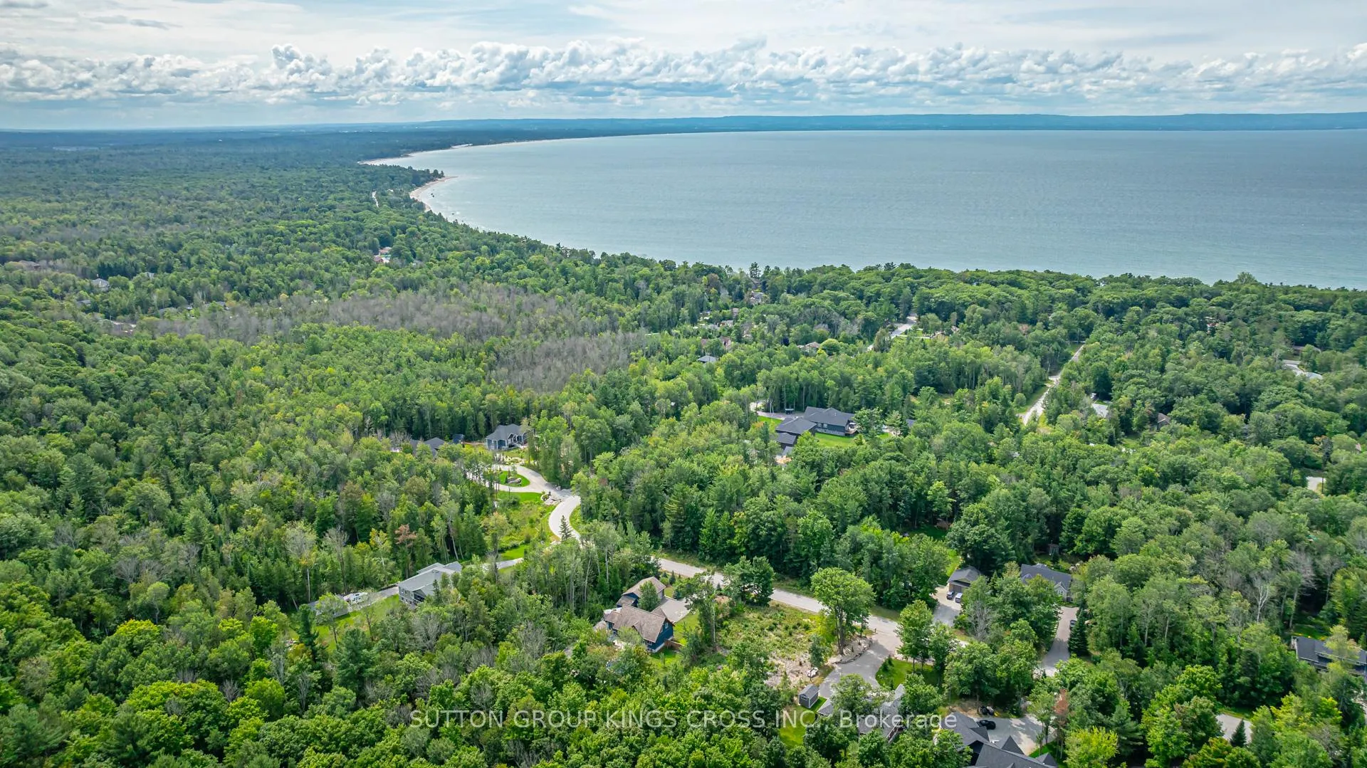 Photo 7 of 31 Spruce Street, Tiny, Rural Tiny — HOMEH