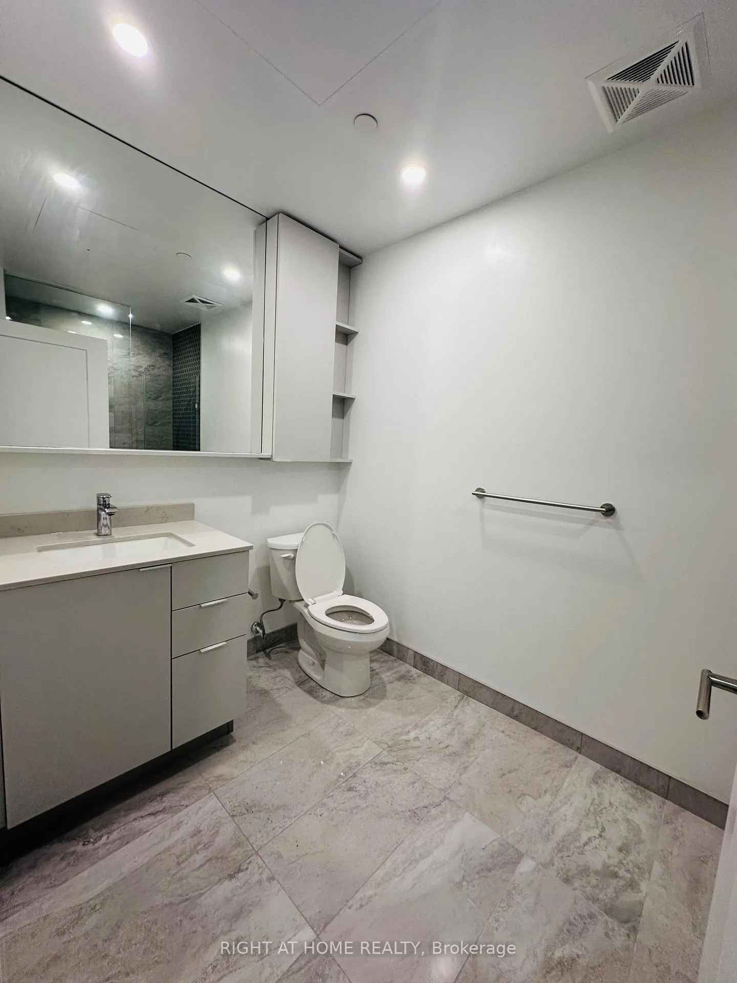 Photo 7 of Unit 1126, 9 Clegg Road, Markham, Unionville — HOMEH