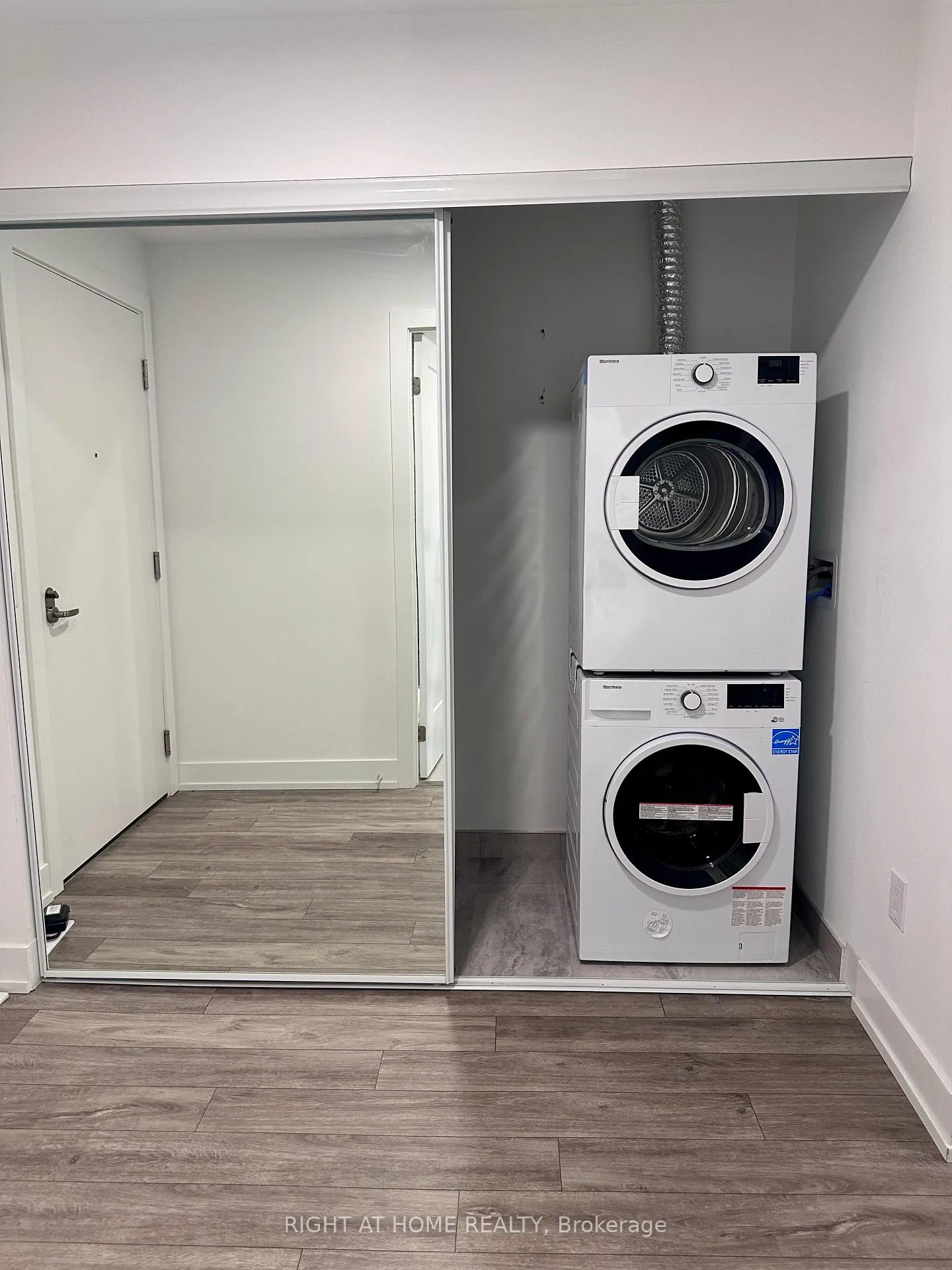 Photo 9 of Unit 1126, 9 Clegg Road, Markham, Unionville — HOMEH