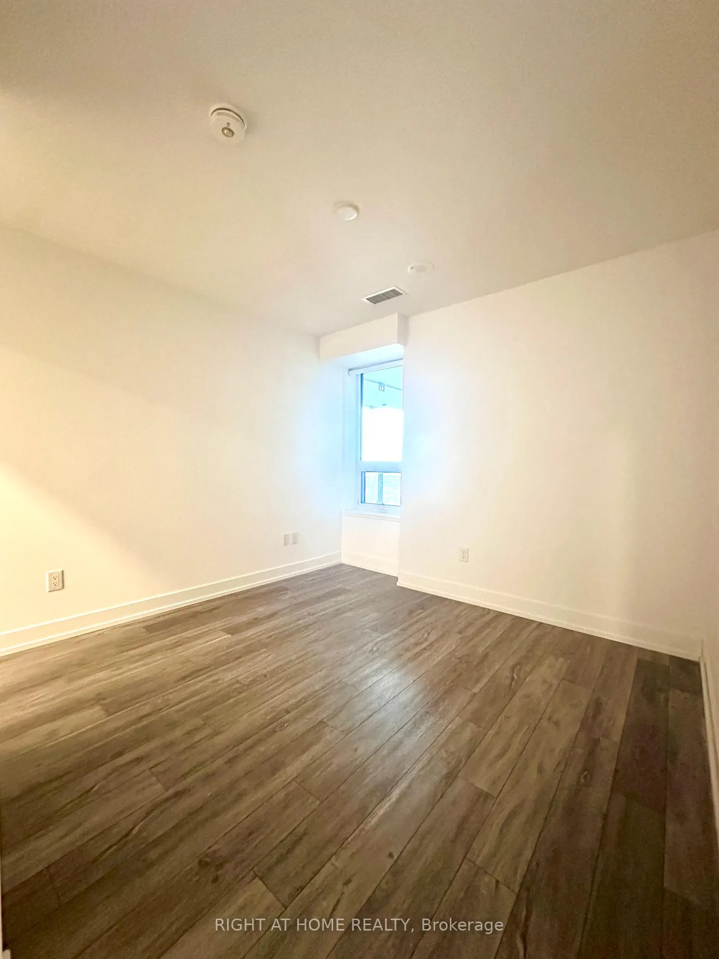 Photo 11 of Unit 1126, 9 Clegg Road, Markham, Unionville — HOMEH