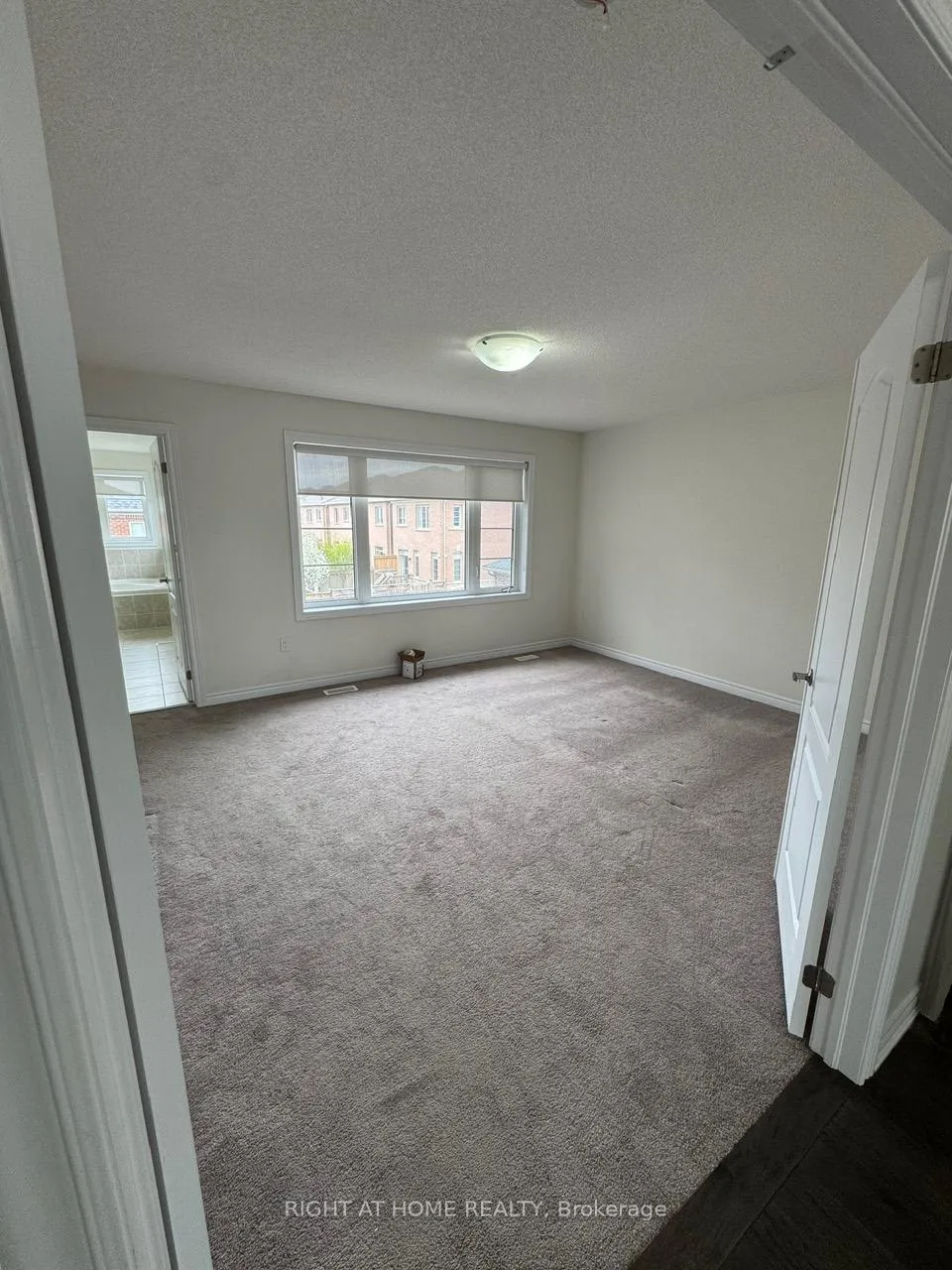 Photo 14 of 14012 Danby Road, Halton Hills, Georgetown — HOMEH