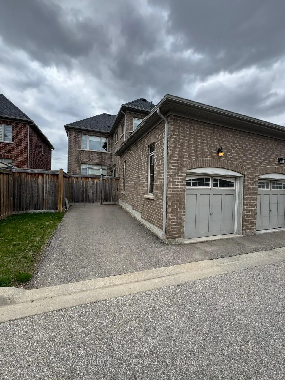Photo 18 of 14012 Danby Road, Halton Hills, Georgetown — HOMEH