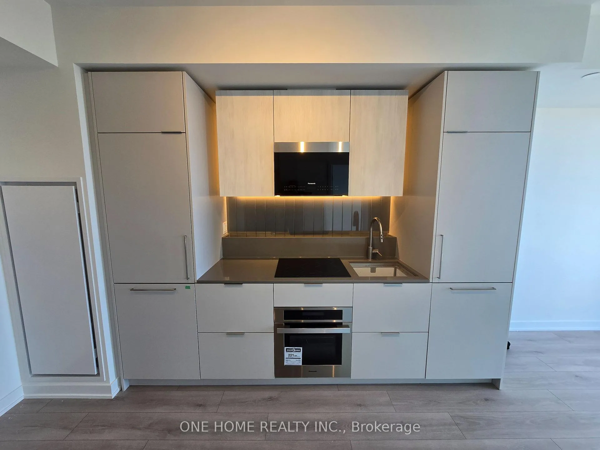 Photo 7 of Unit 2510, 1 Fairview Road, Mississauga, Mississauga Valleys — HOMEH