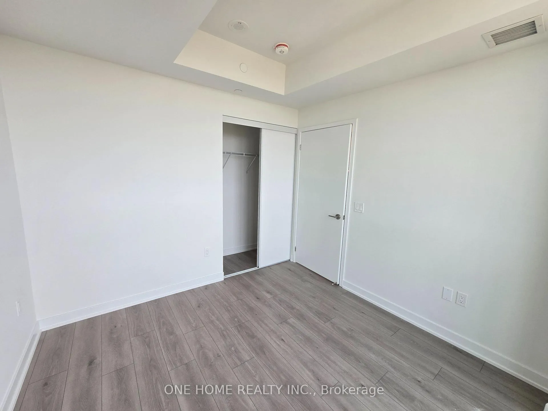 Photo 10 of Unit 2510, 1 Fairview Road, Mississauga, Mississauga Valleys — HOMEH