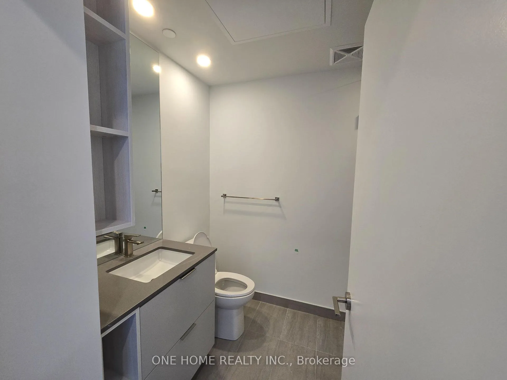 Photo 13 of Unit 2510, 1 Fairview Road, Mississauga, Mississauga Valleys — HOMEH