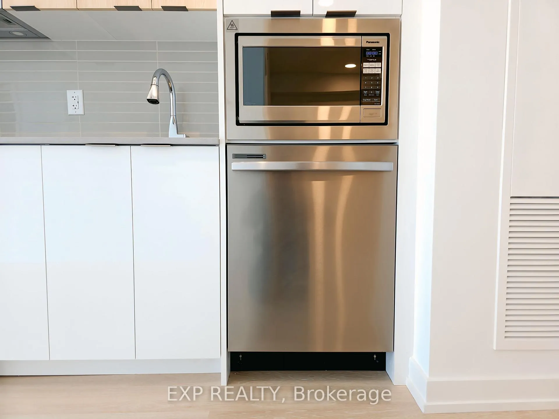 Photo 9 of Unit 2010, 9751 Markham Road, Markham, Greensborough — HOMEH