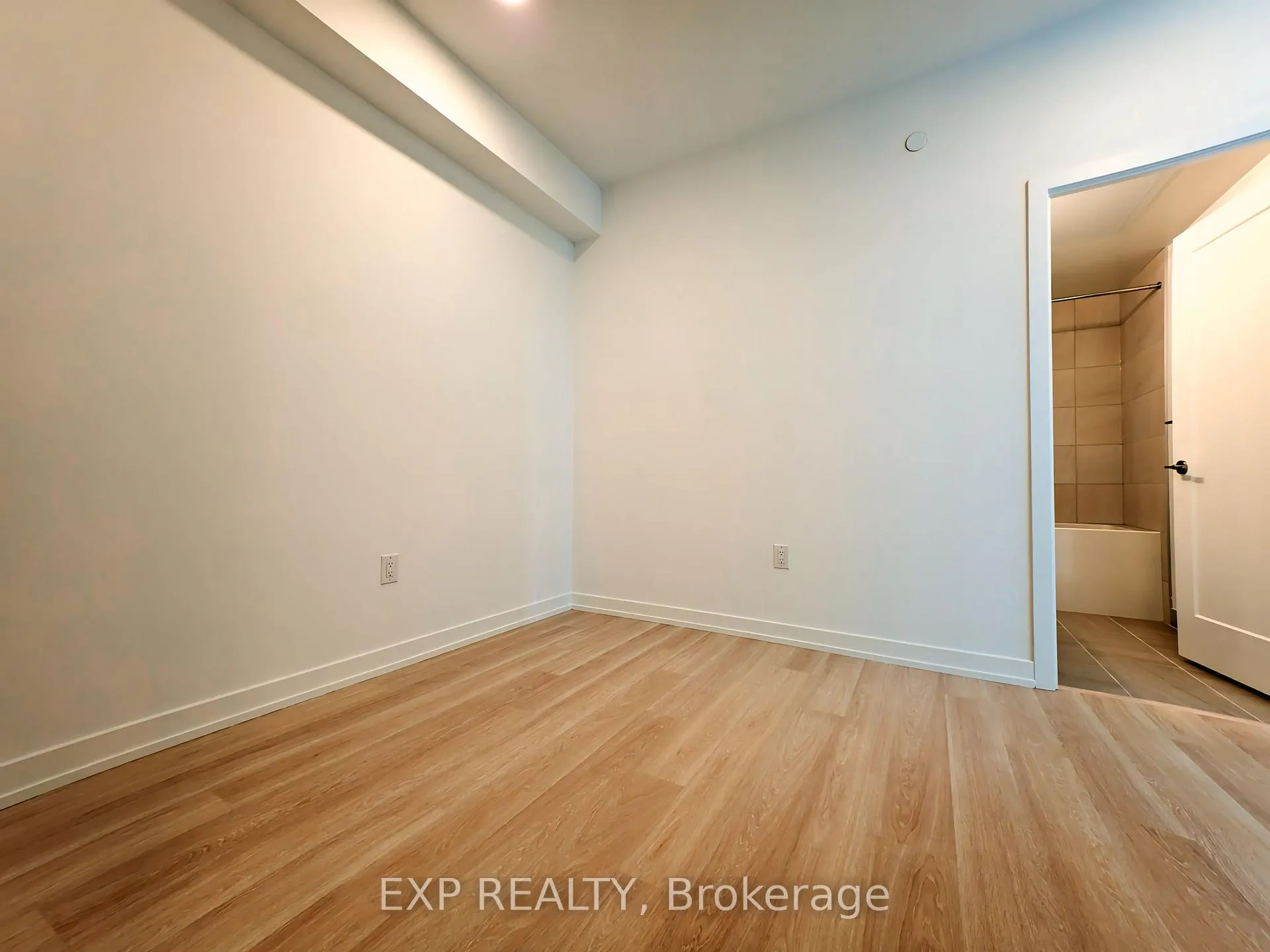 Photo 19 of Unit 2010, 9751 Markham Road, Markham, Greensborough — HOMEH