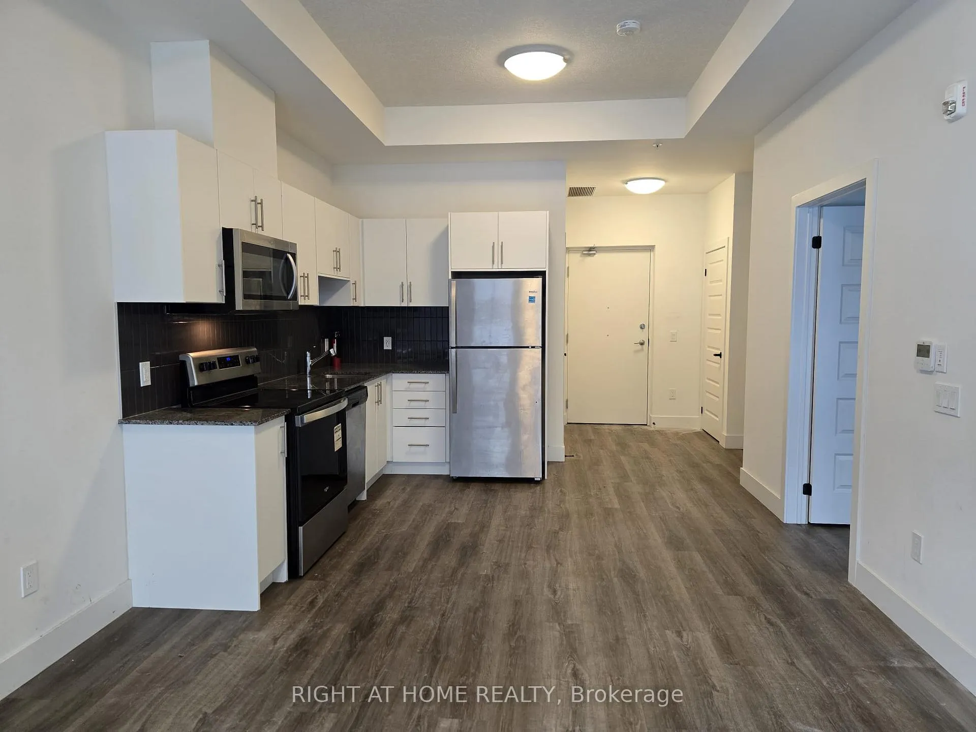 Photo 6 of Unit 103, 1101 Lackner Place, Kitchener — HOMEH