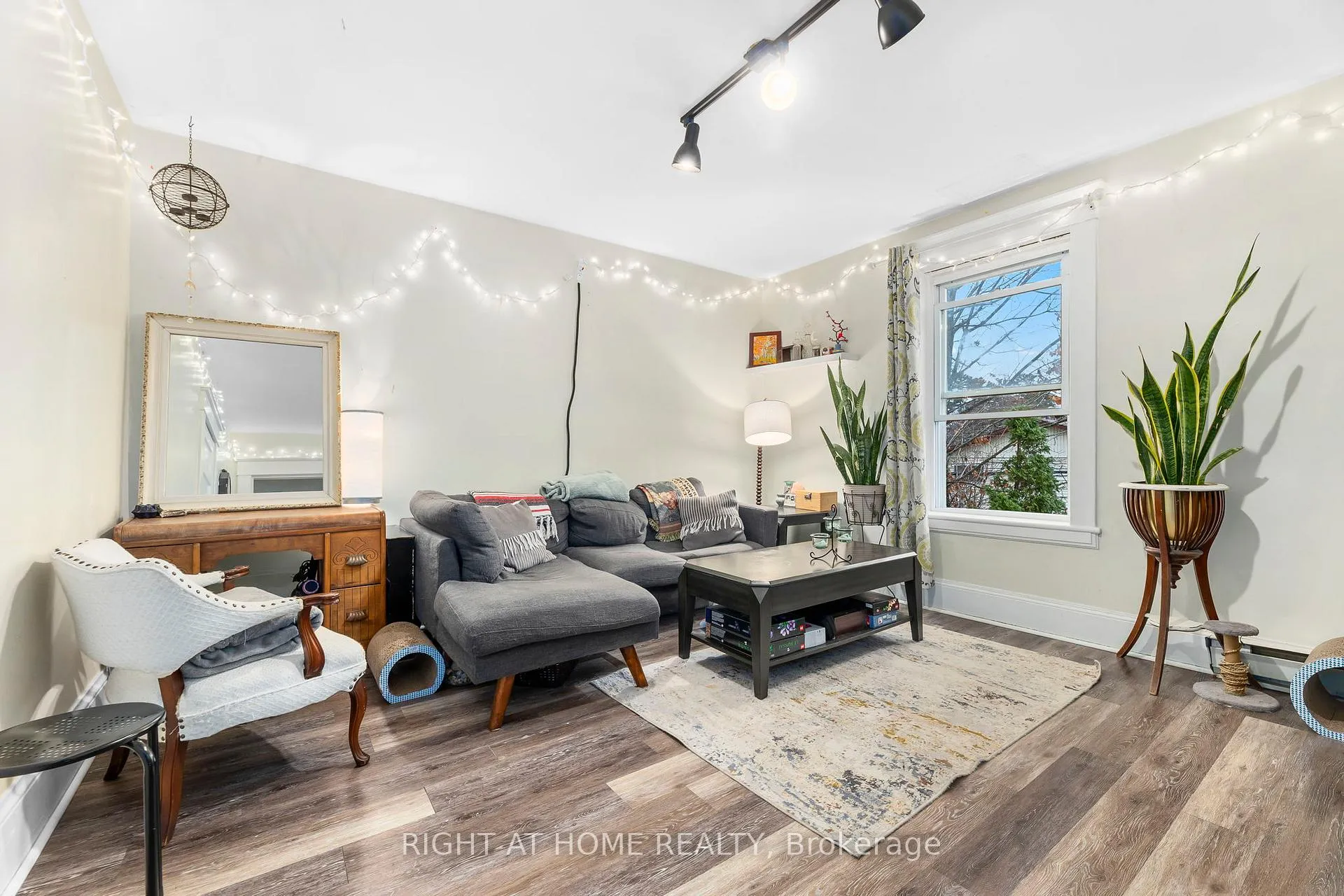 Photo 17 of 105 Gibson Street, Parry Sound — HOMEH