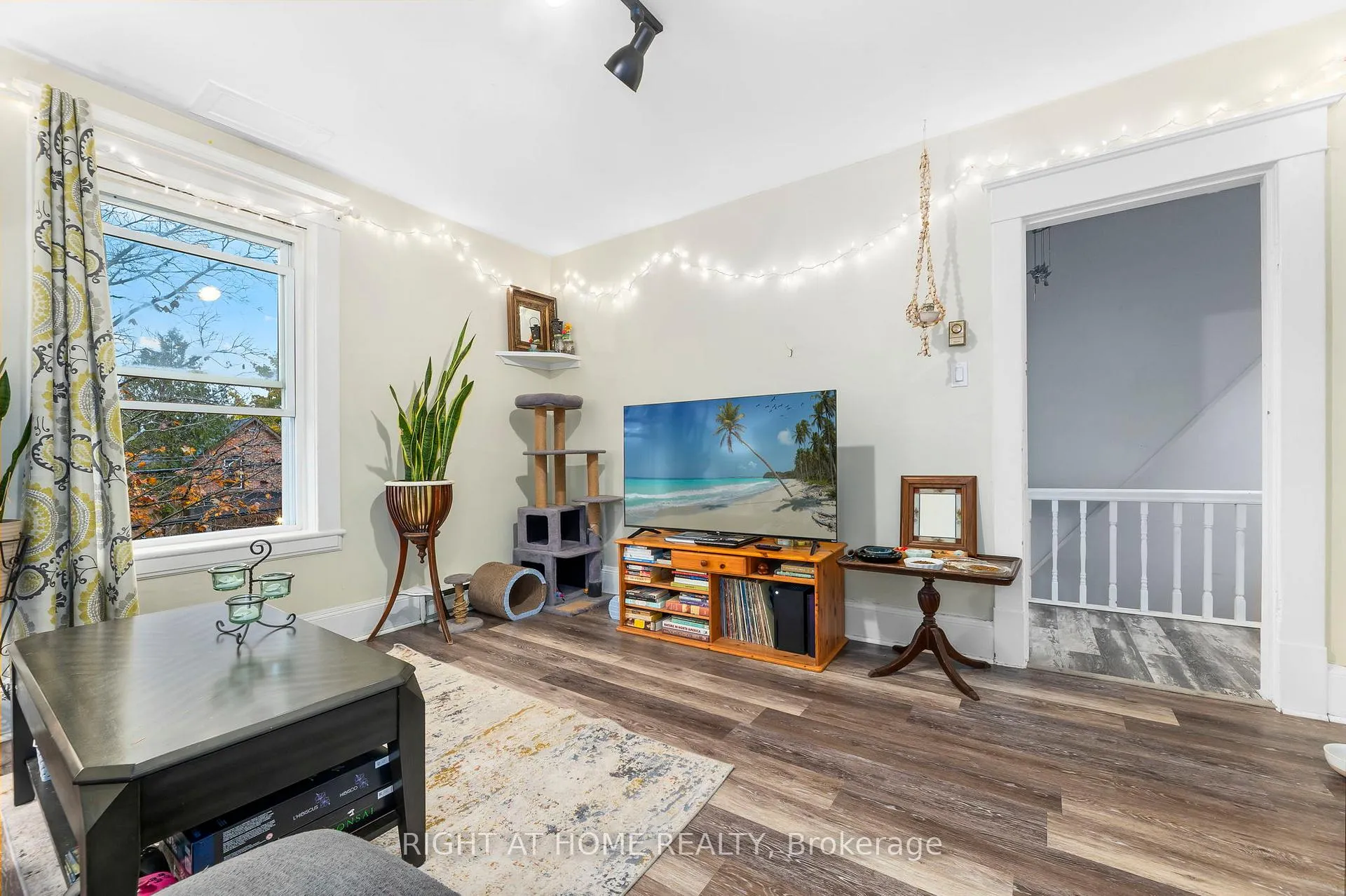 Photo 18 of 105 Gibson Street, Parry Sound — HOMEH