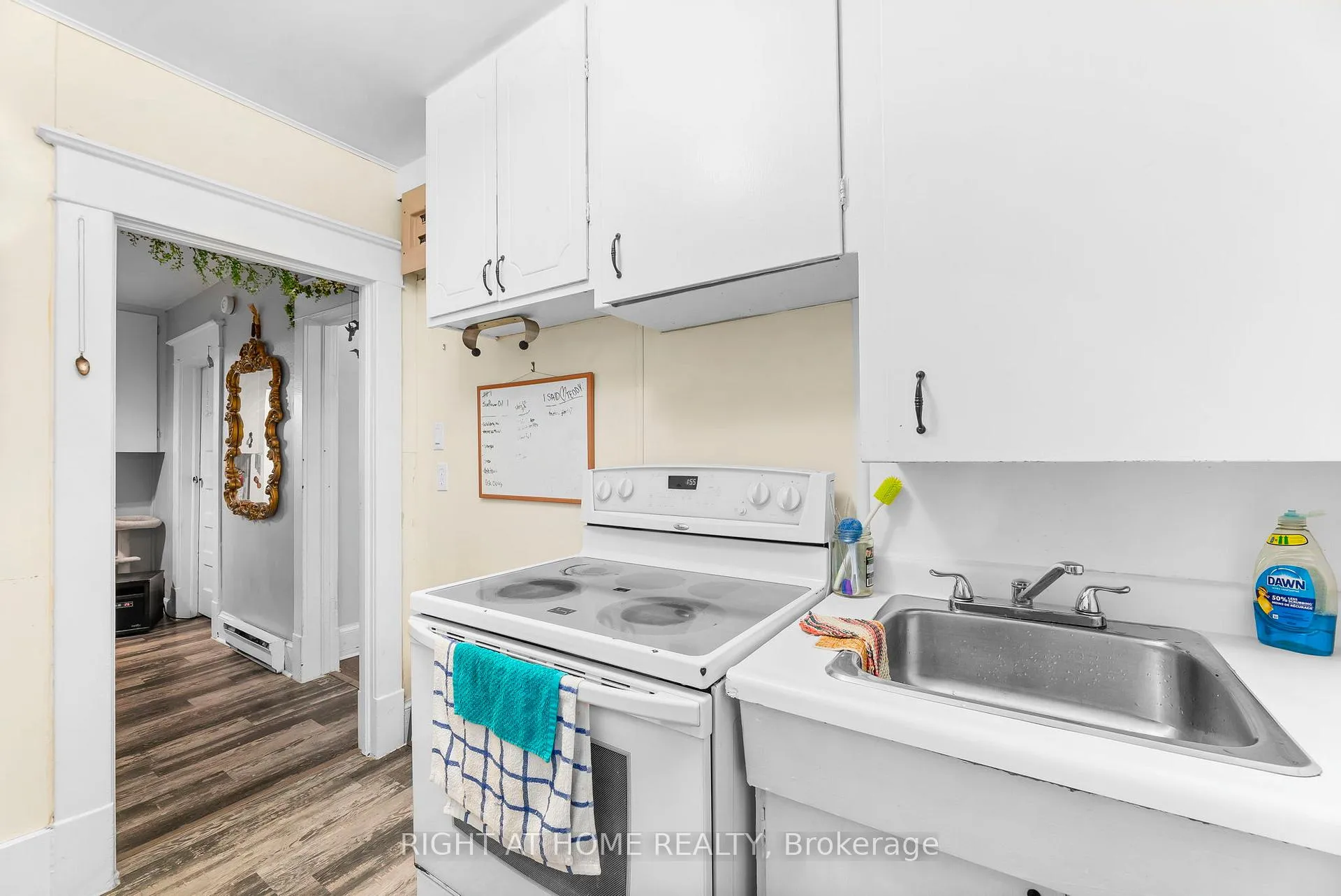Photo 21 of 105 Gibson Street, Parry Sound — HOMEH