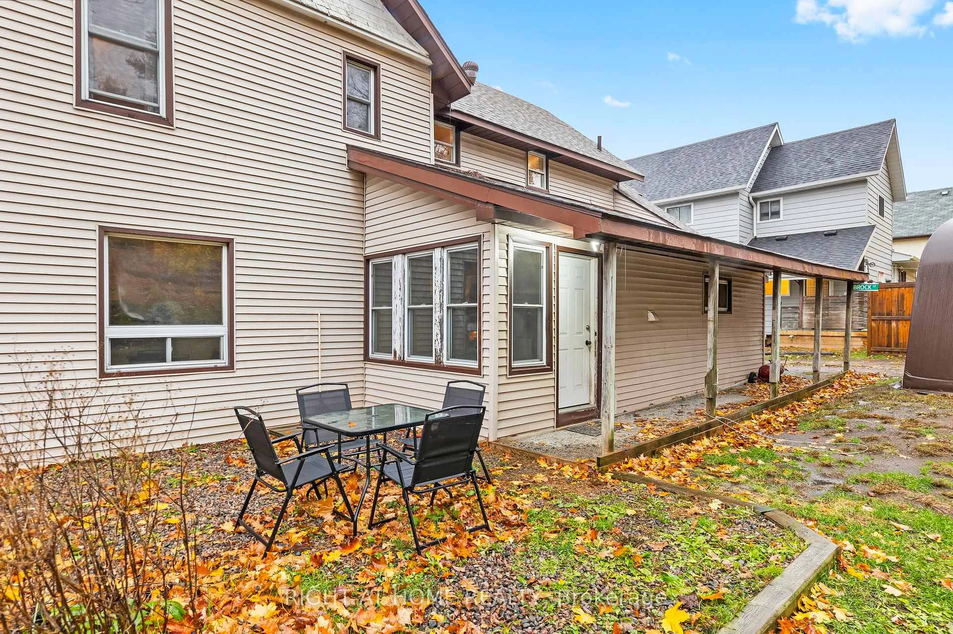 Photo 30 of 105 Gibson Street, Parry Sound — HOMEH
