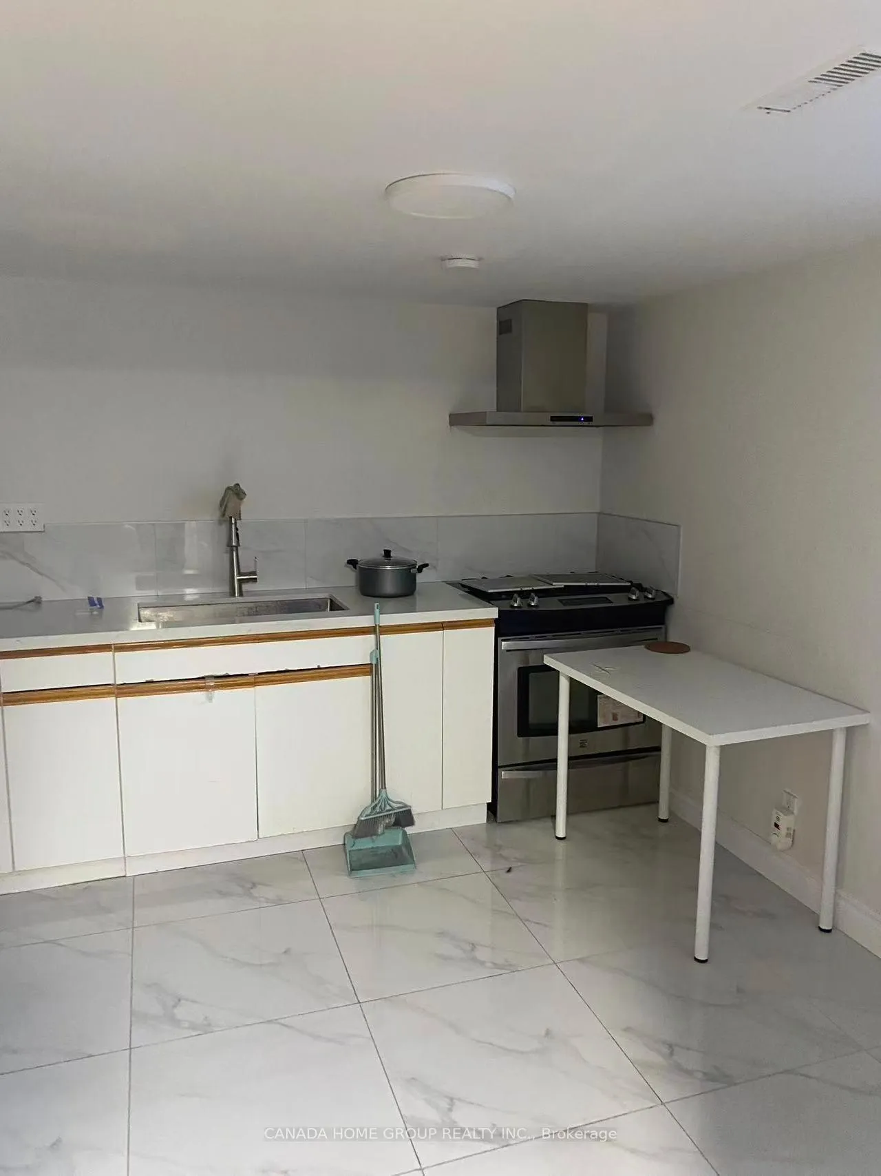 Photo 3 of Unit Basement, 91 Bushmills Square, Scarborough, Agincourt North — HOMEH
